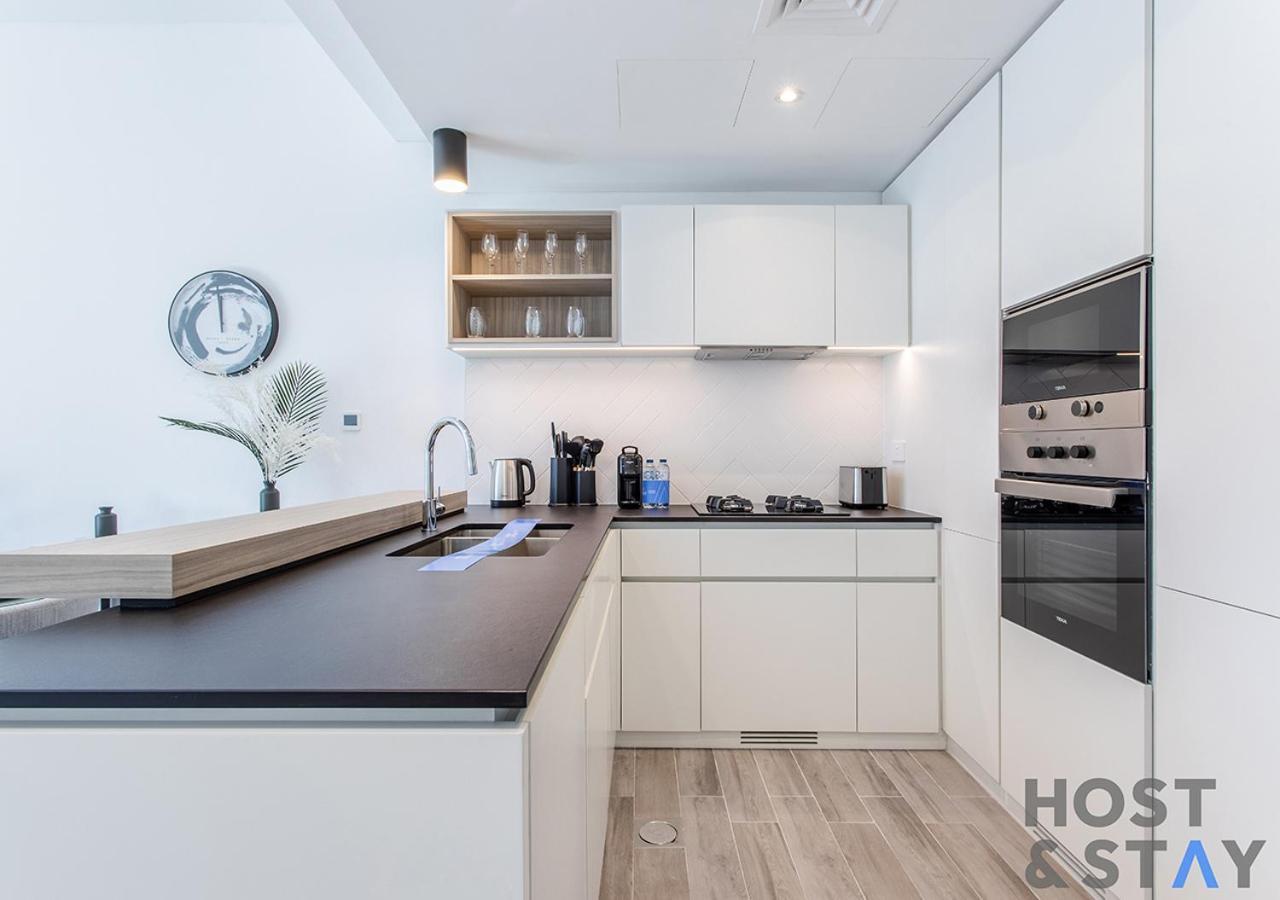 Apartment Unique 1br In Belgravia Square, Jvc - Host & Dubai