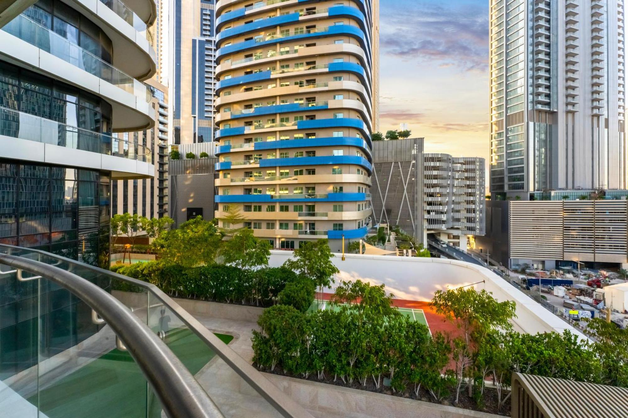 Fam Living - Rp Heights - 3 Mins Walk To Burj Khalifa & Mall Downtown Apartment