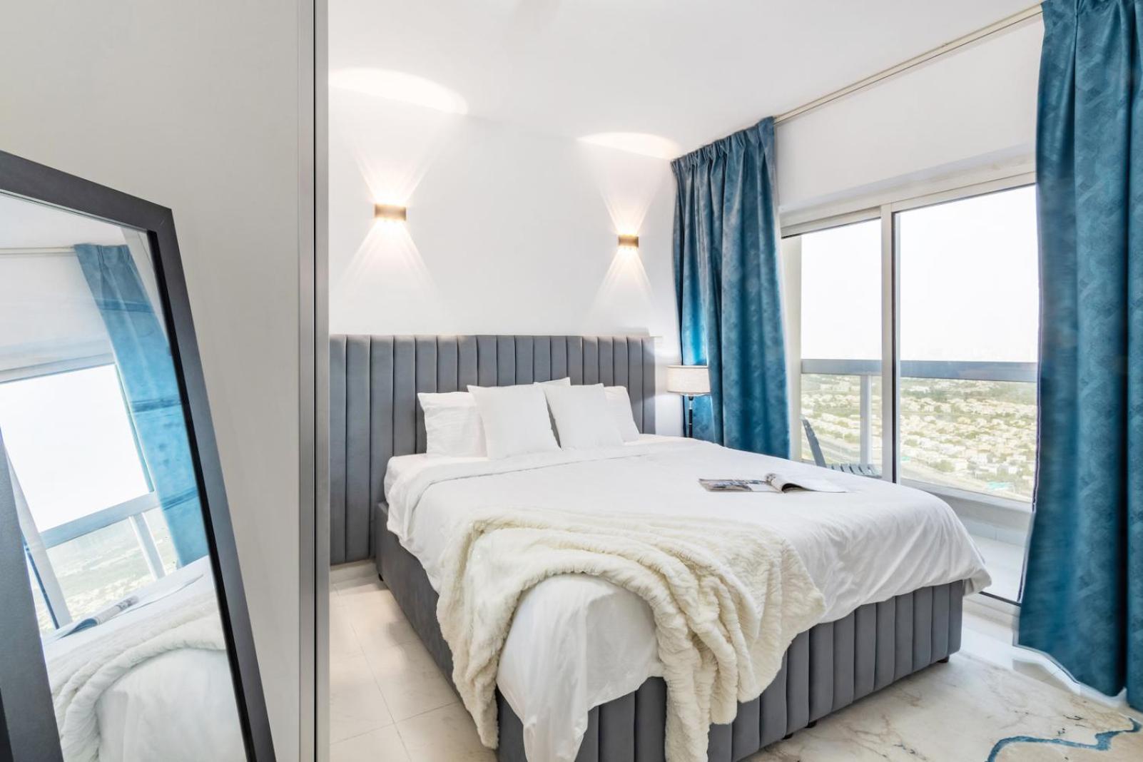 Premium 1bhk Near Metro Station Marina & Jbr