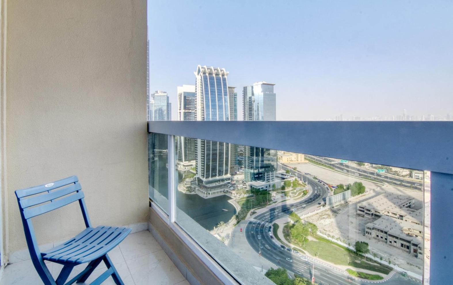 Premium 1bhk Near Metro Station Marina & Jbr *