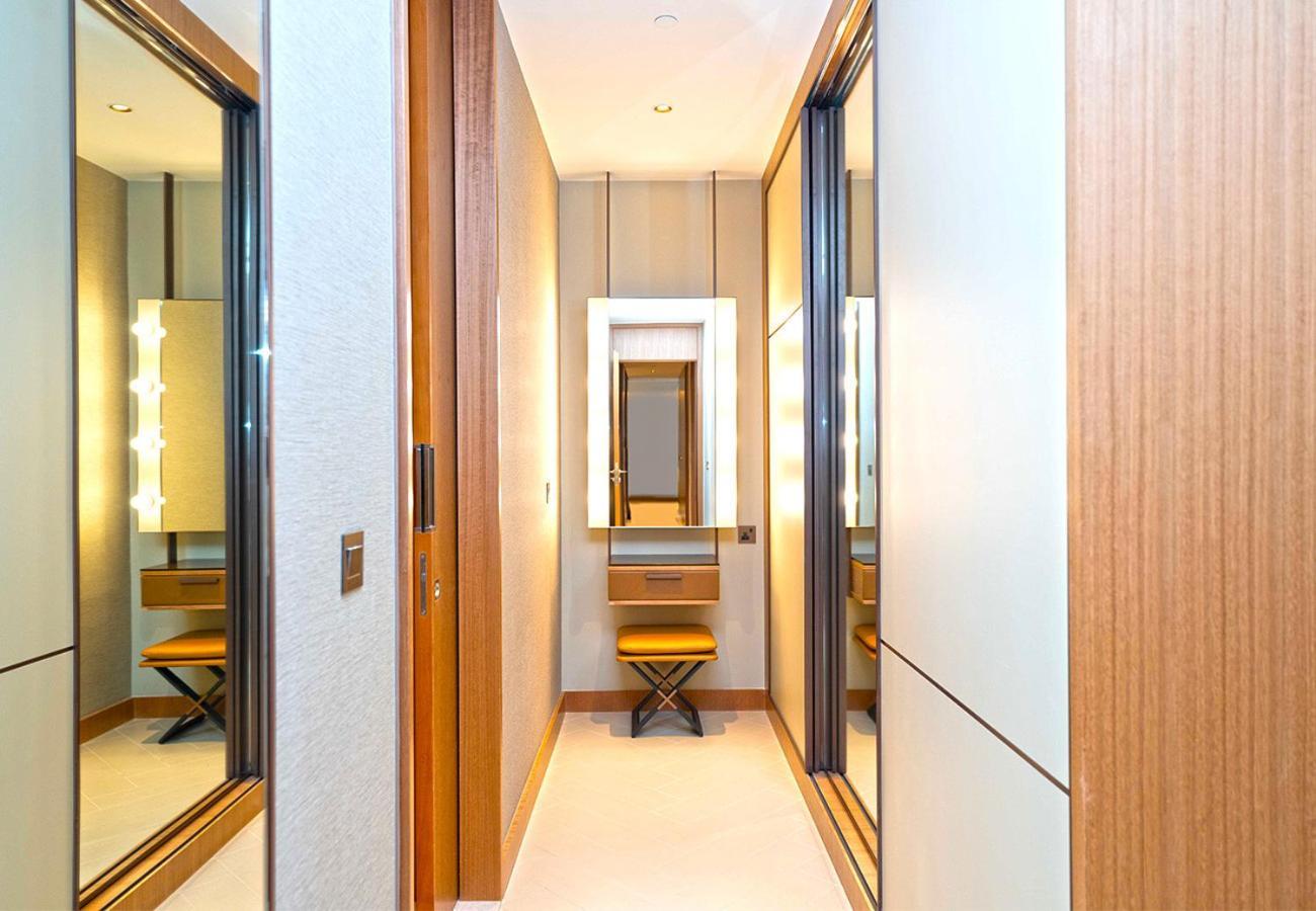 Easygo - The Address T1 3 Bedroom Apartment