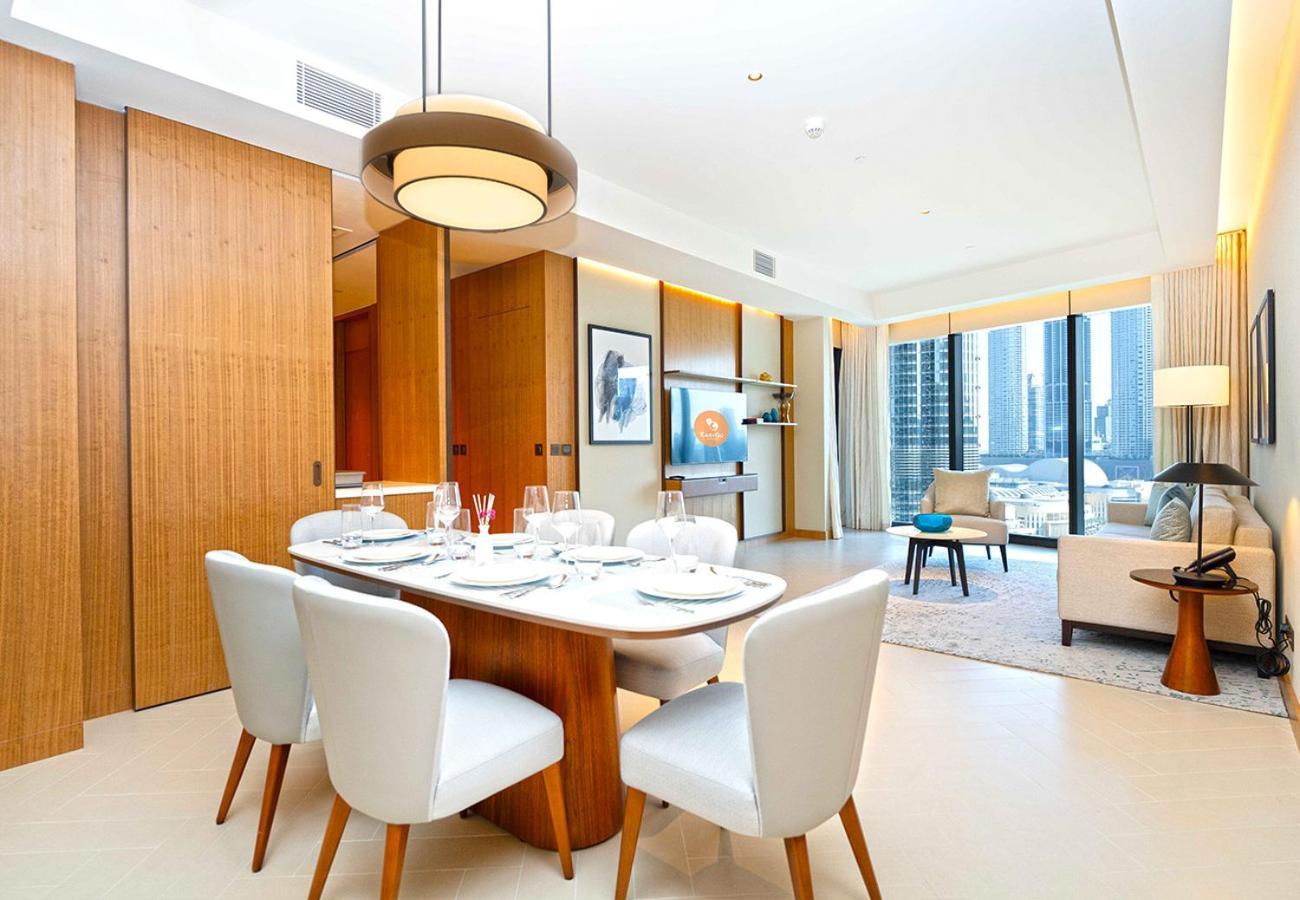 Easygo - The Address T1 3 Bedroom Apartment Dubai