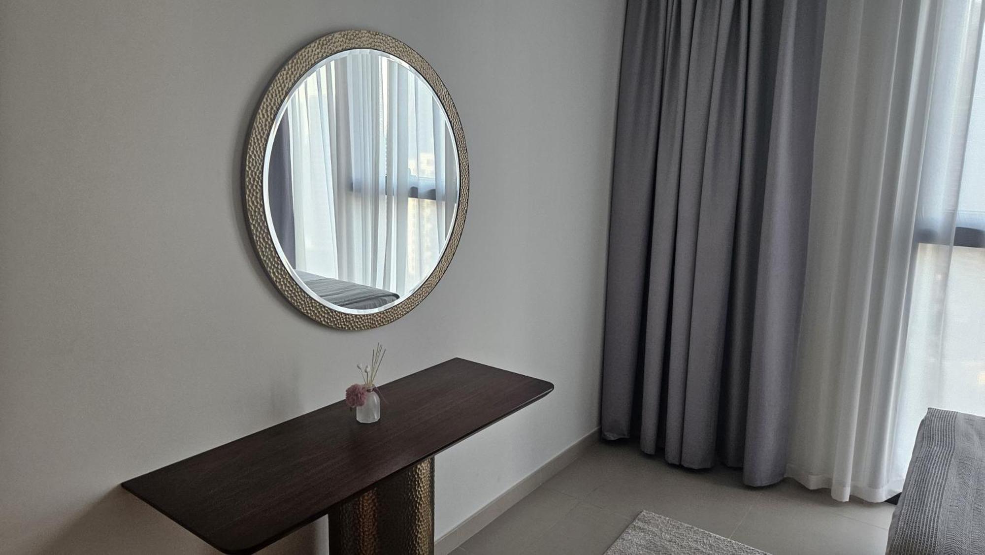 Mh - Act One Act Two - 2bhk - Ref2202 Holiday home