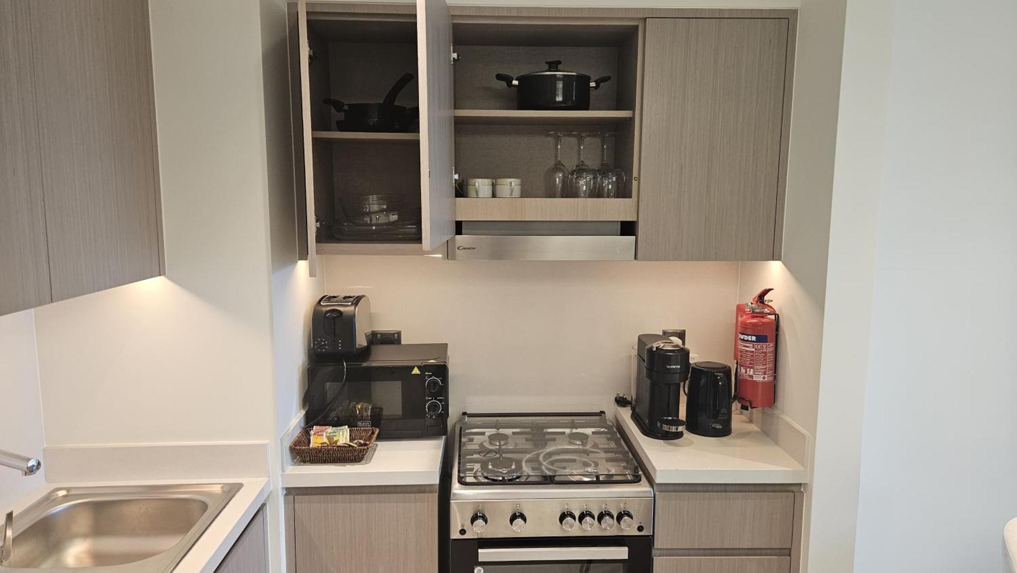 Mh - Act One Act Two - 2bhk - Ref2202 *