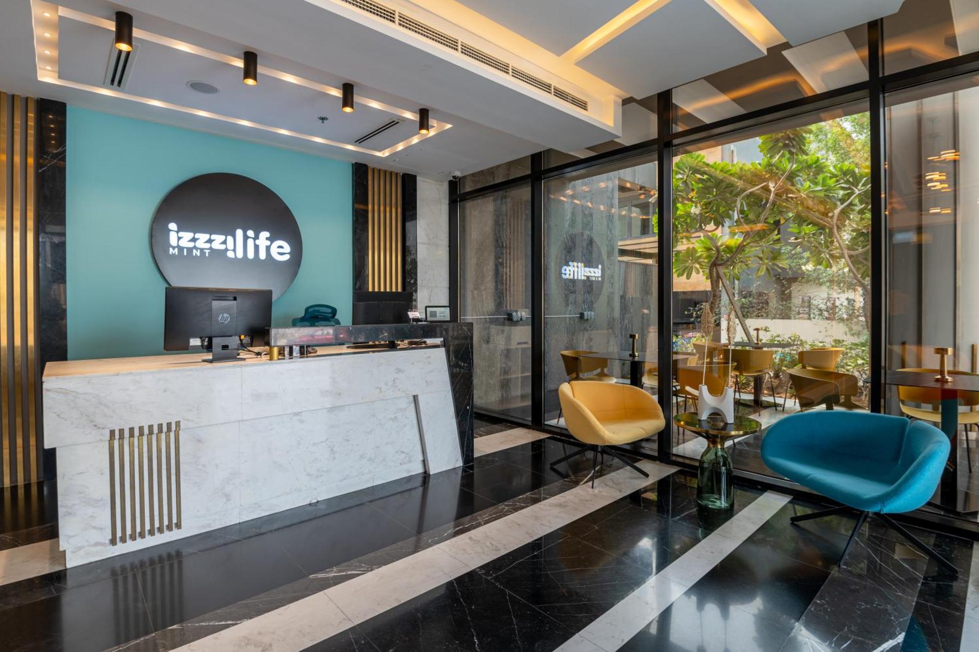 Aparthotel Izzzi Life Mint *