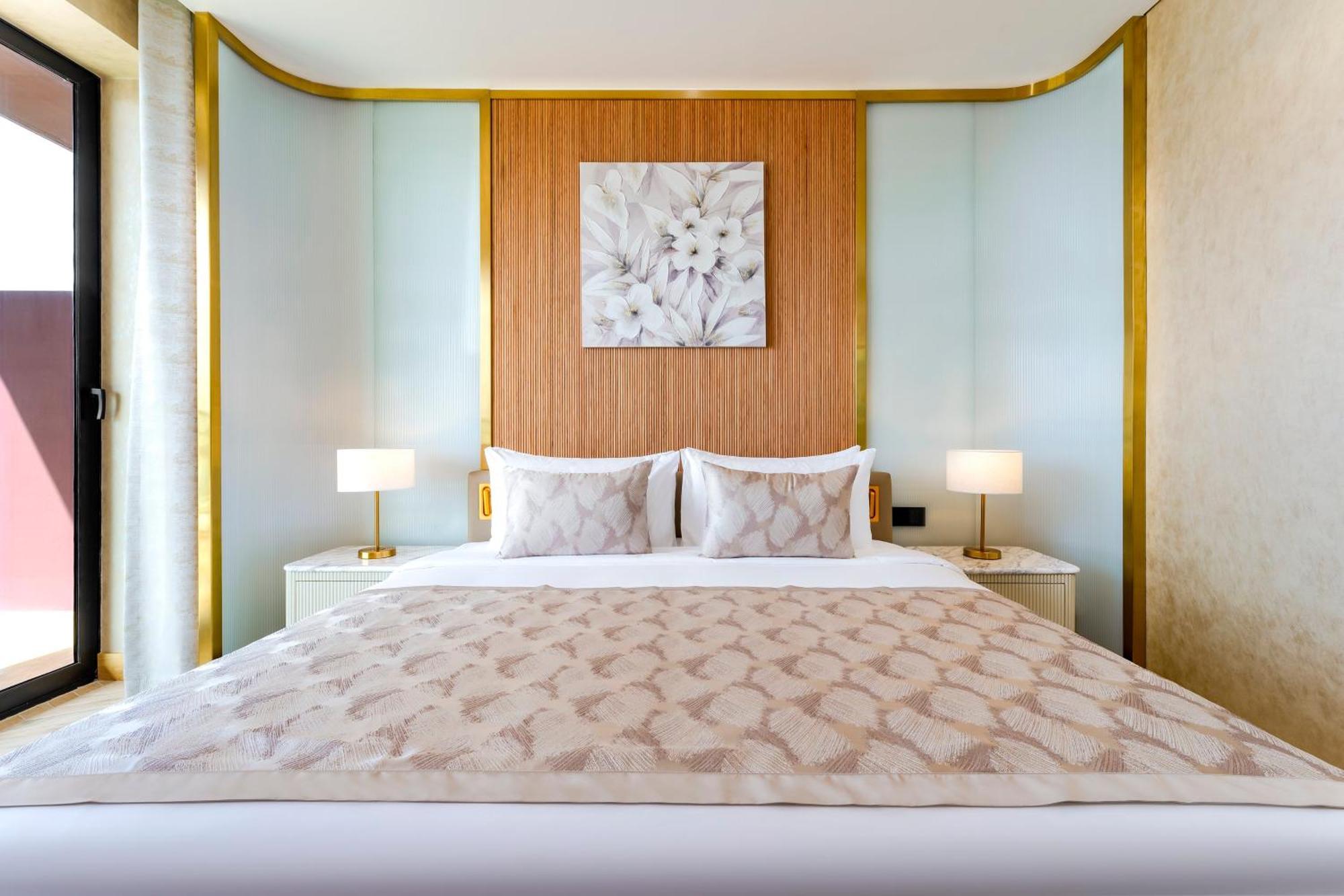 Voco Monaco By Ihg, Adults Only, World Islands Otel