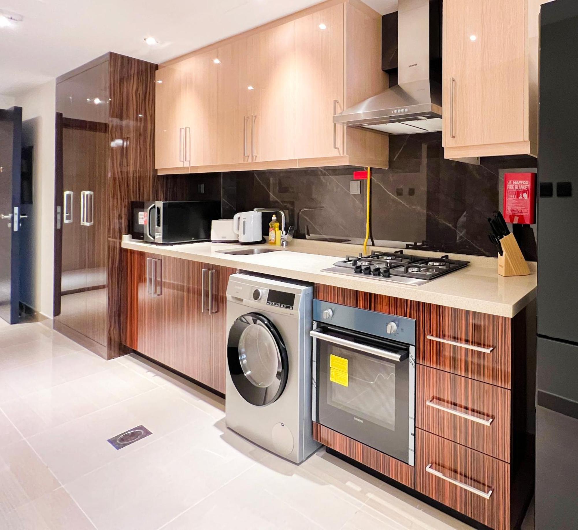 Modern Studio, Canal View, Elite Downtown, - 13ab06 Apartment Dubai