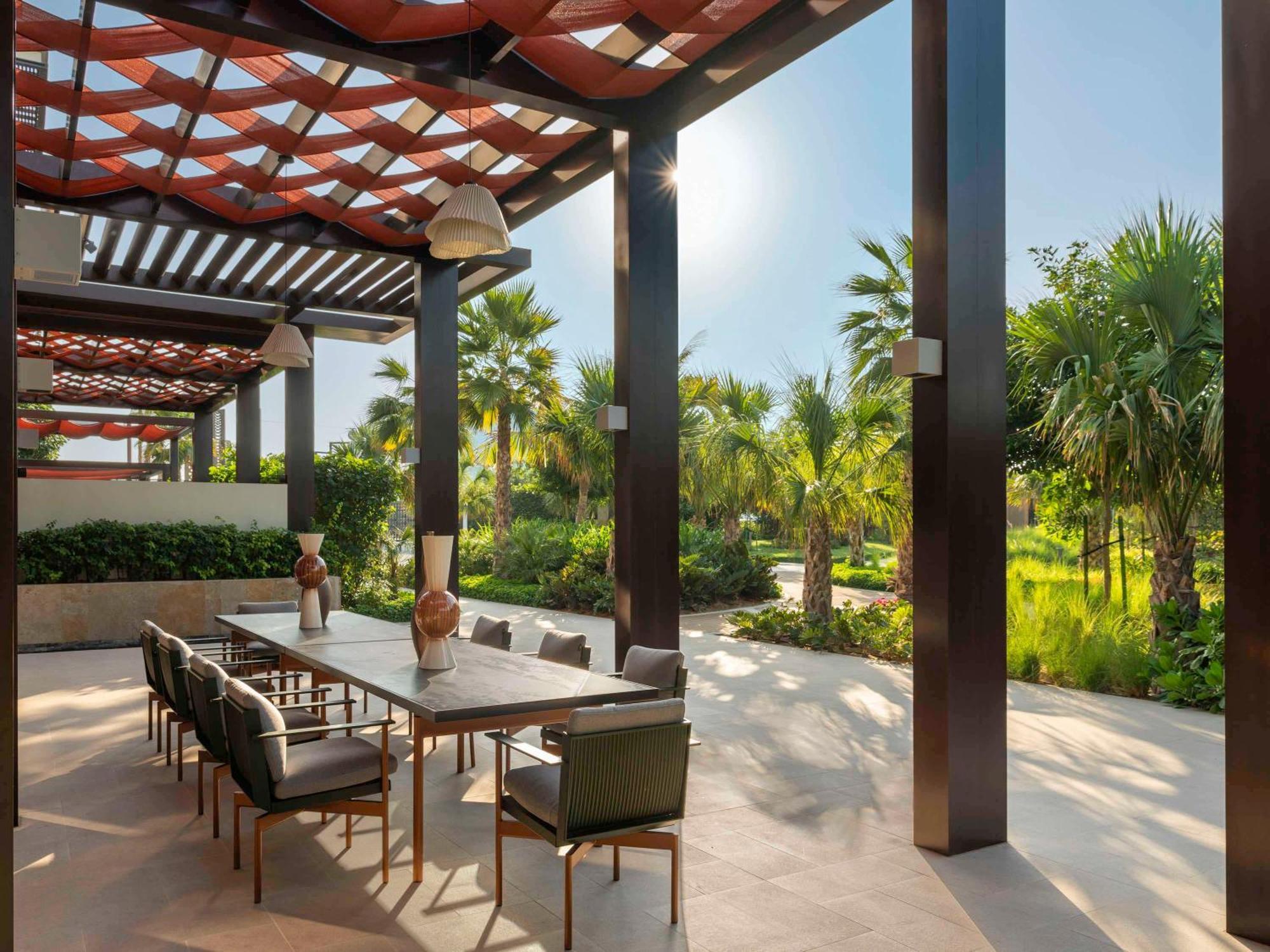 Banyan Tree At Bluewaters Dubai