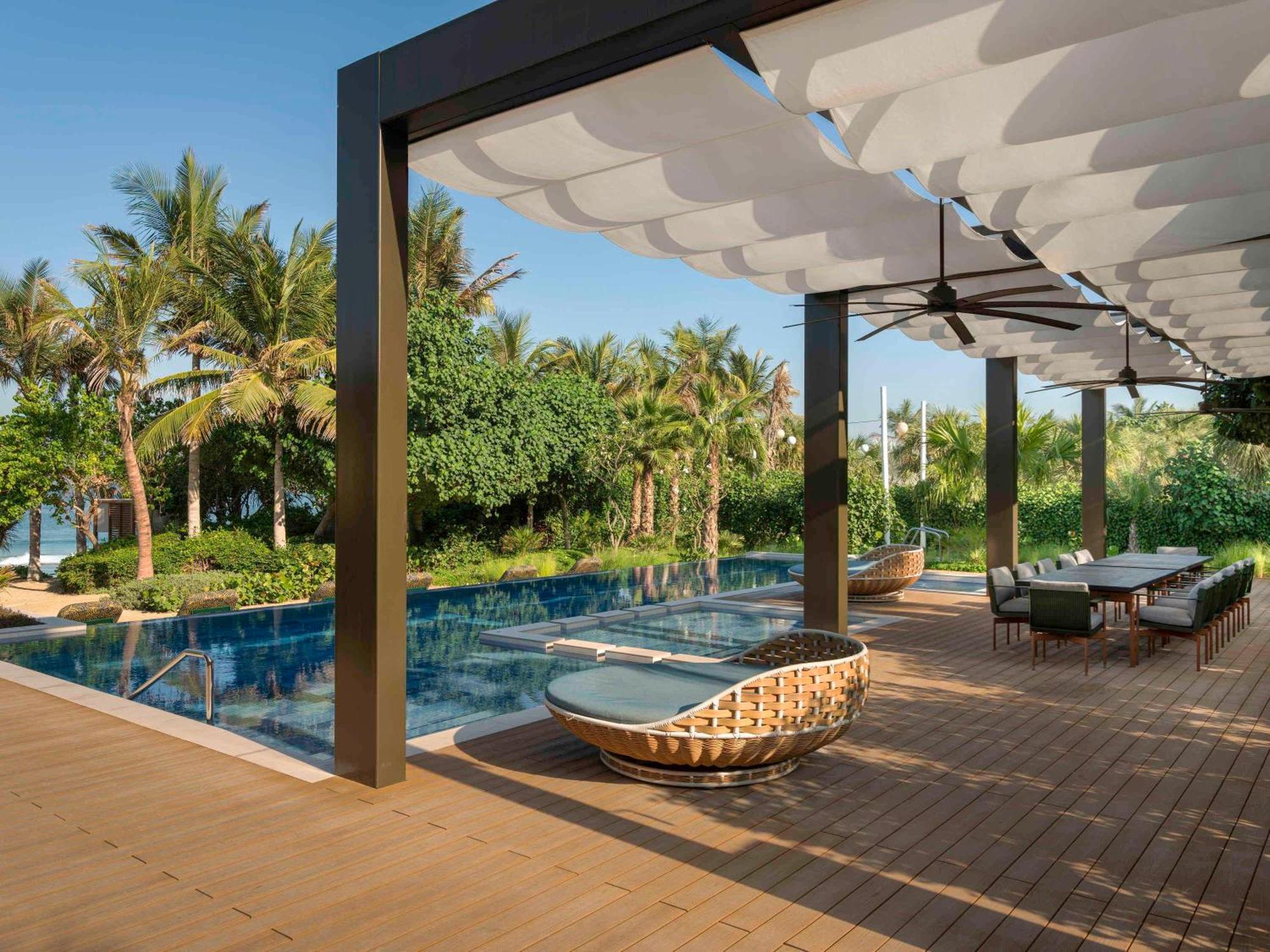 Banyan Tree At Bluewaters