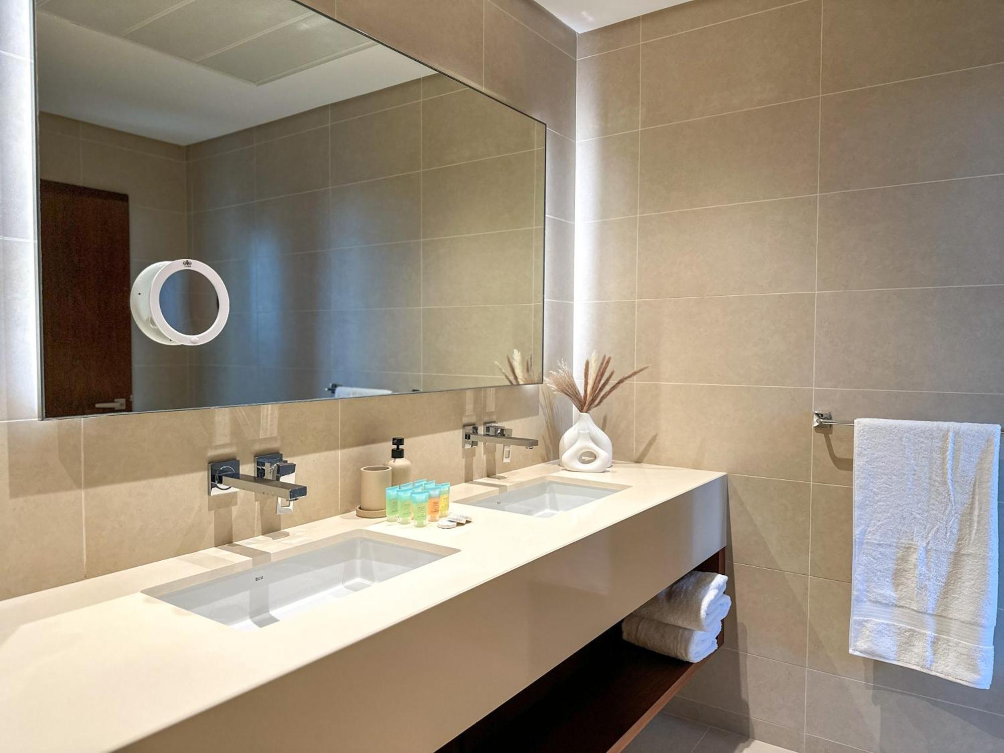 Luxury 2 Bedroom With Full Marina View And Skyline