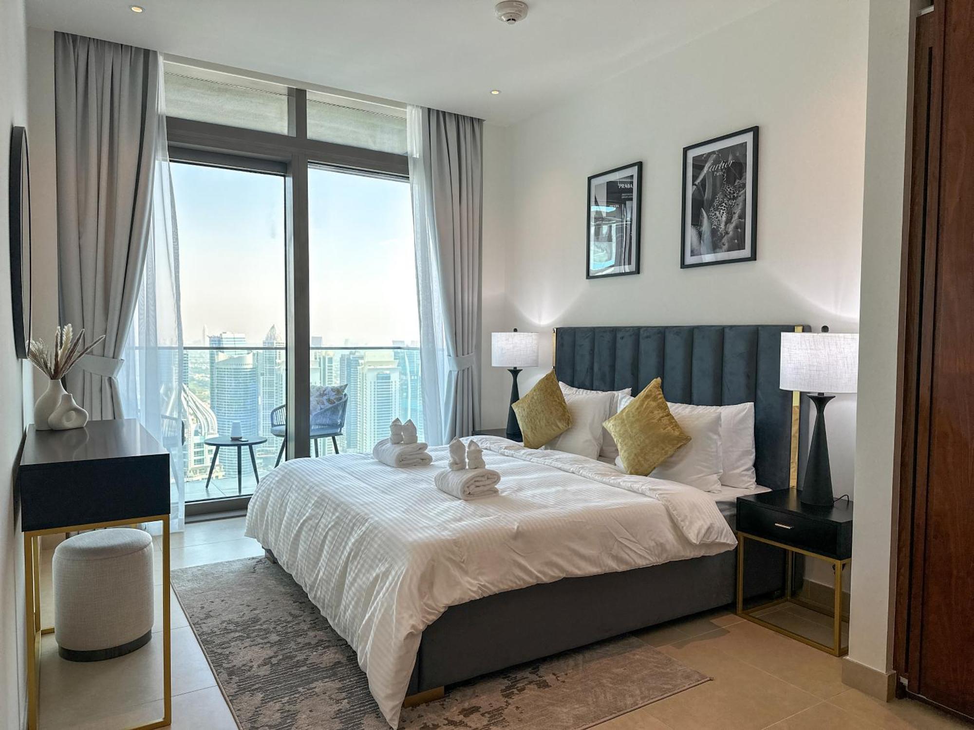 Luxury 2 Bedroom With Full Marina View And Skyline * Dubai