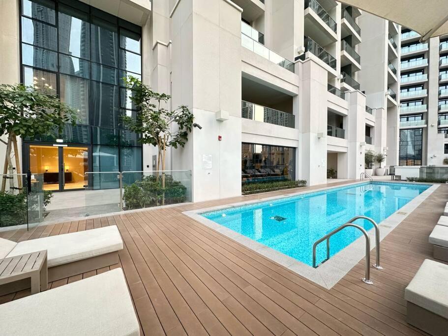 Burj Khalifa And Fountain View 2bedrooms Apartment *