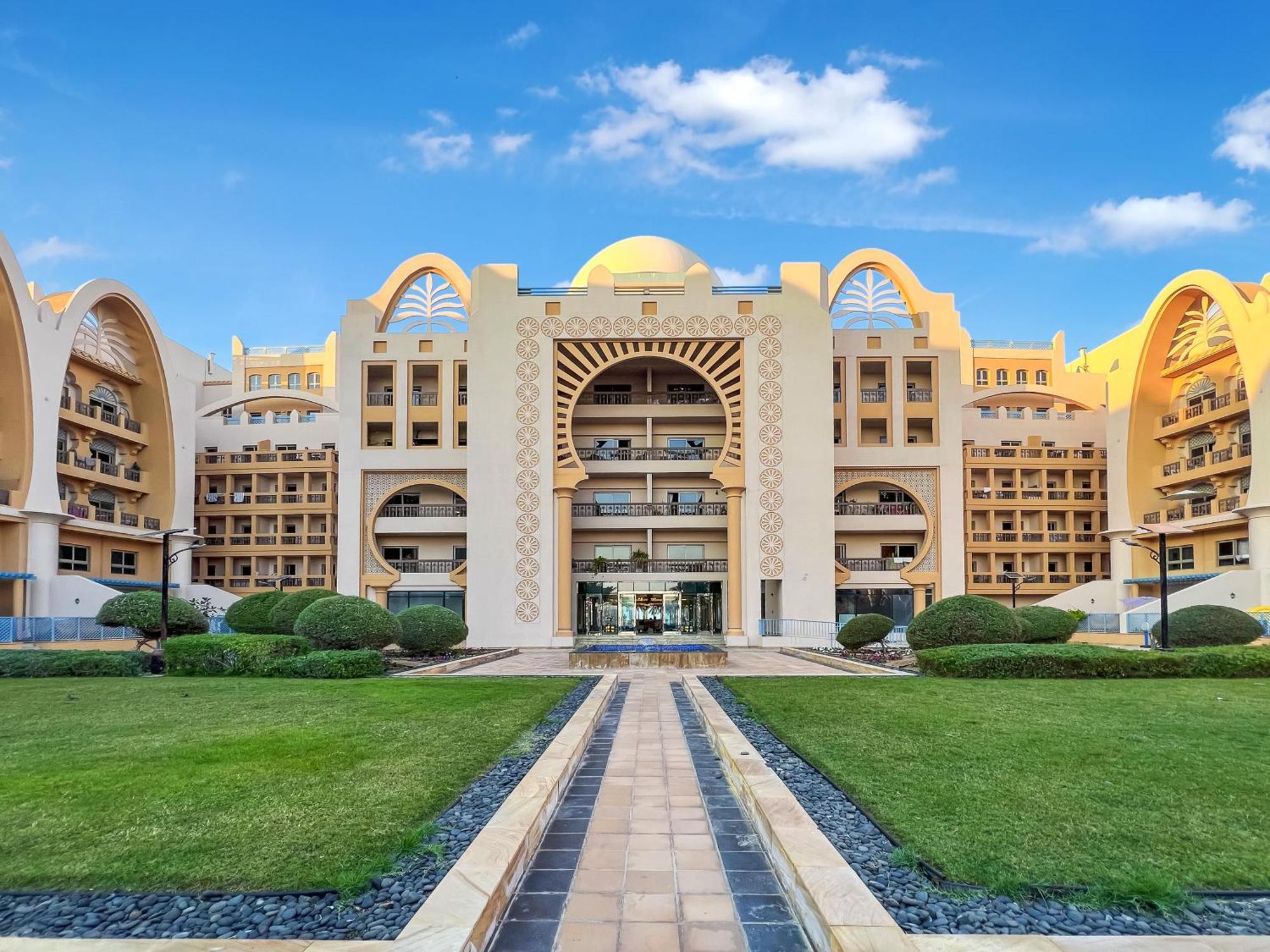 Apartment Fam Living - Private Beach Escapes In Palm Jumeirah *
