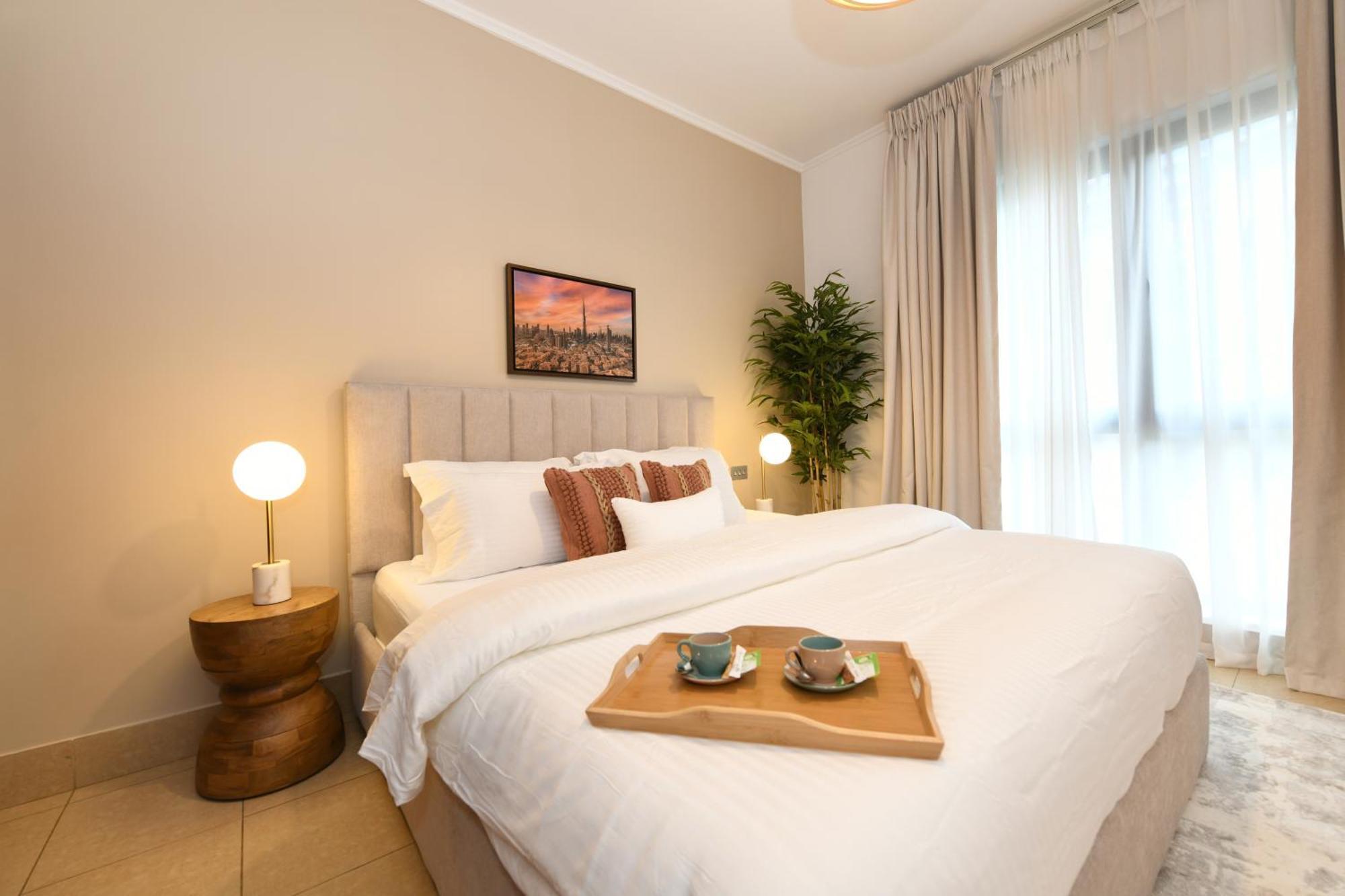 Apartment Downtown Gem - 2br Near Mall And Burj Khalifa Dubai