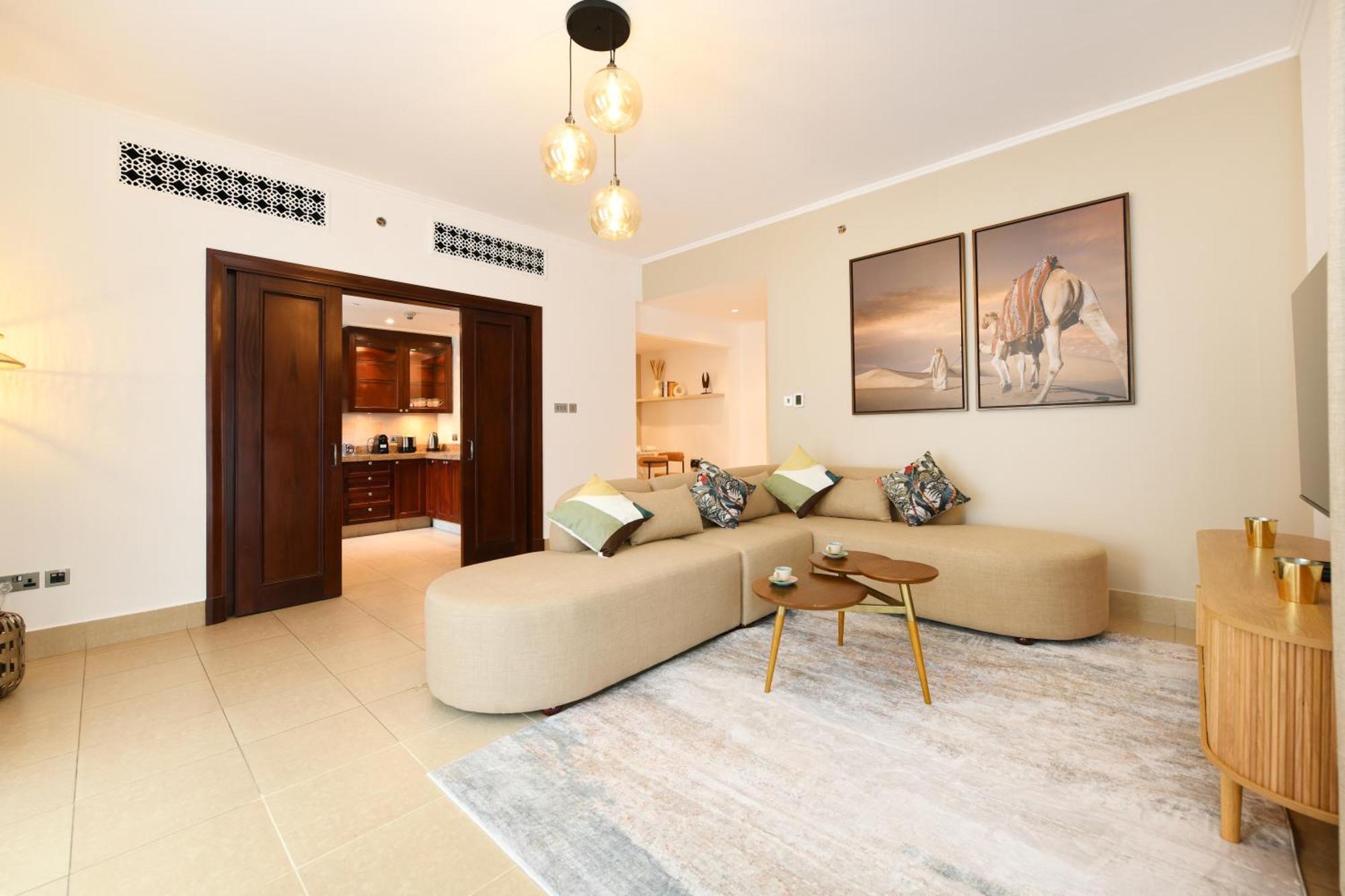 Downtown Gem - 2br Near Mall And Burj Khalifa Dubai