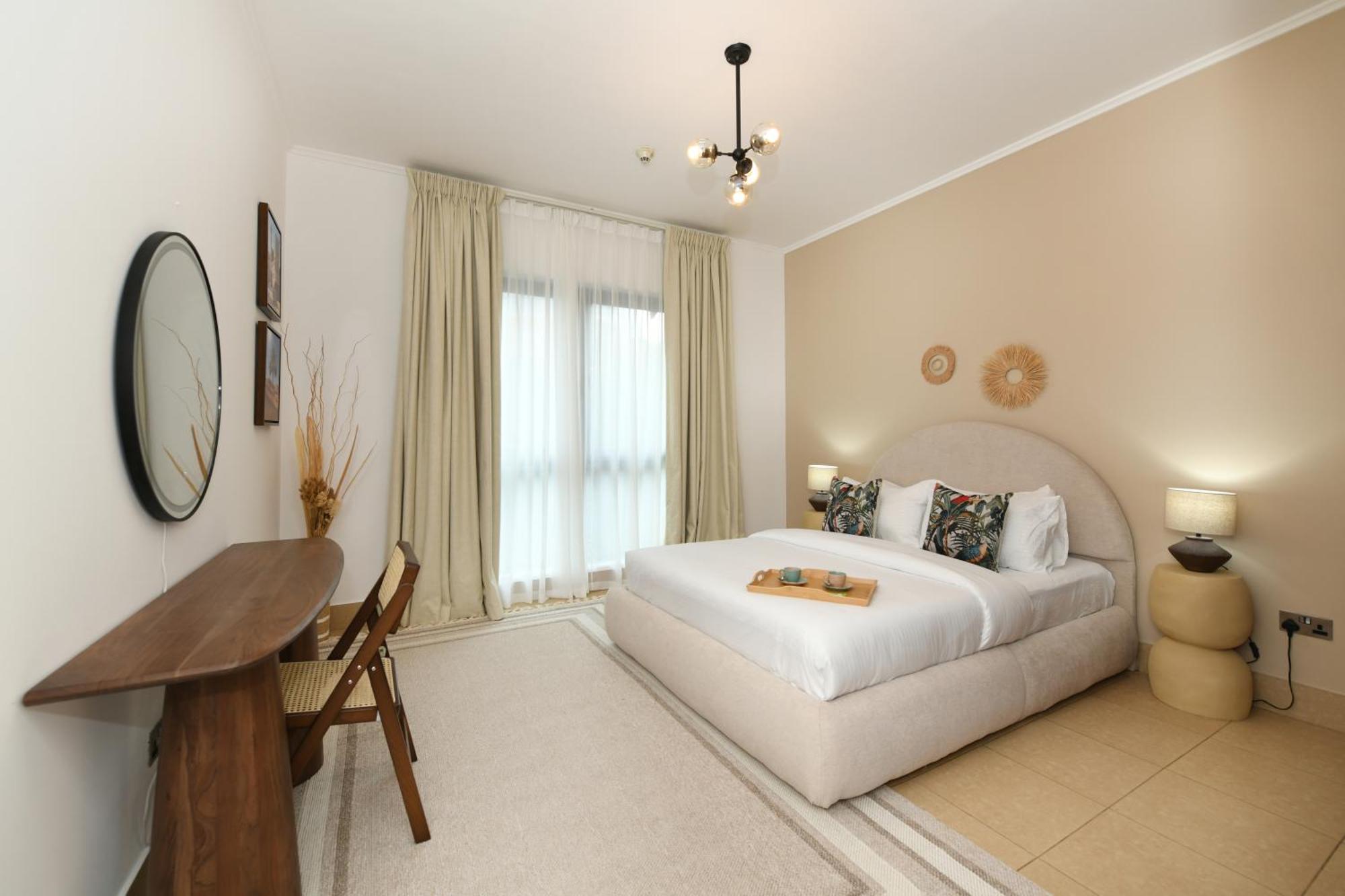 Downtown Gem - 2br Near Mall And Burj Khalifa Apartment *