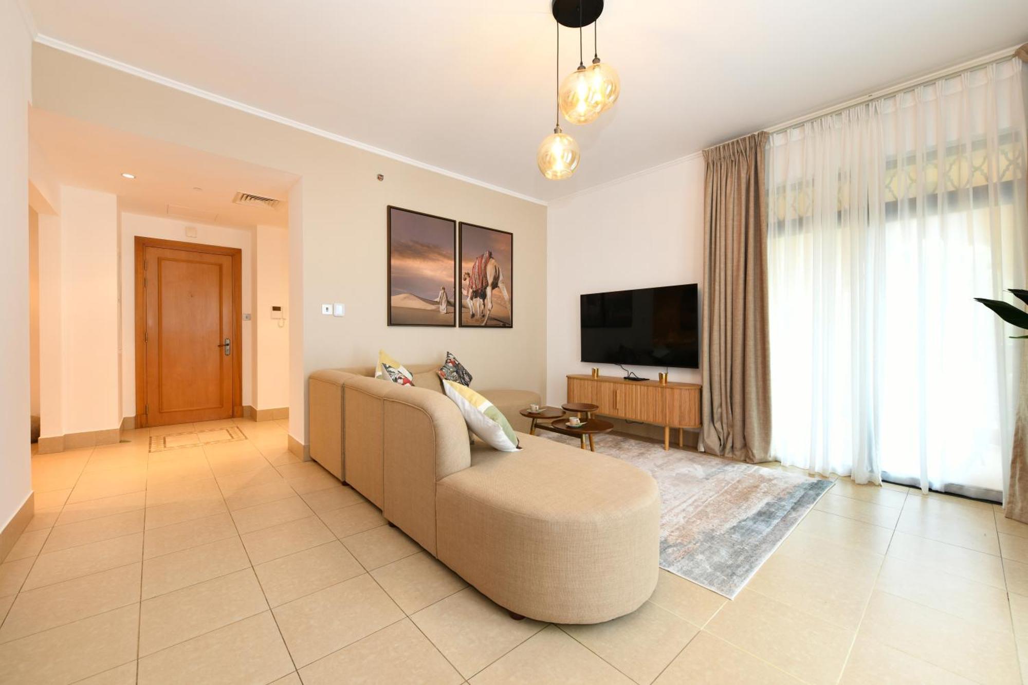 Downtown Gem - 2br Near Mall And Burj Khalifa Apartment