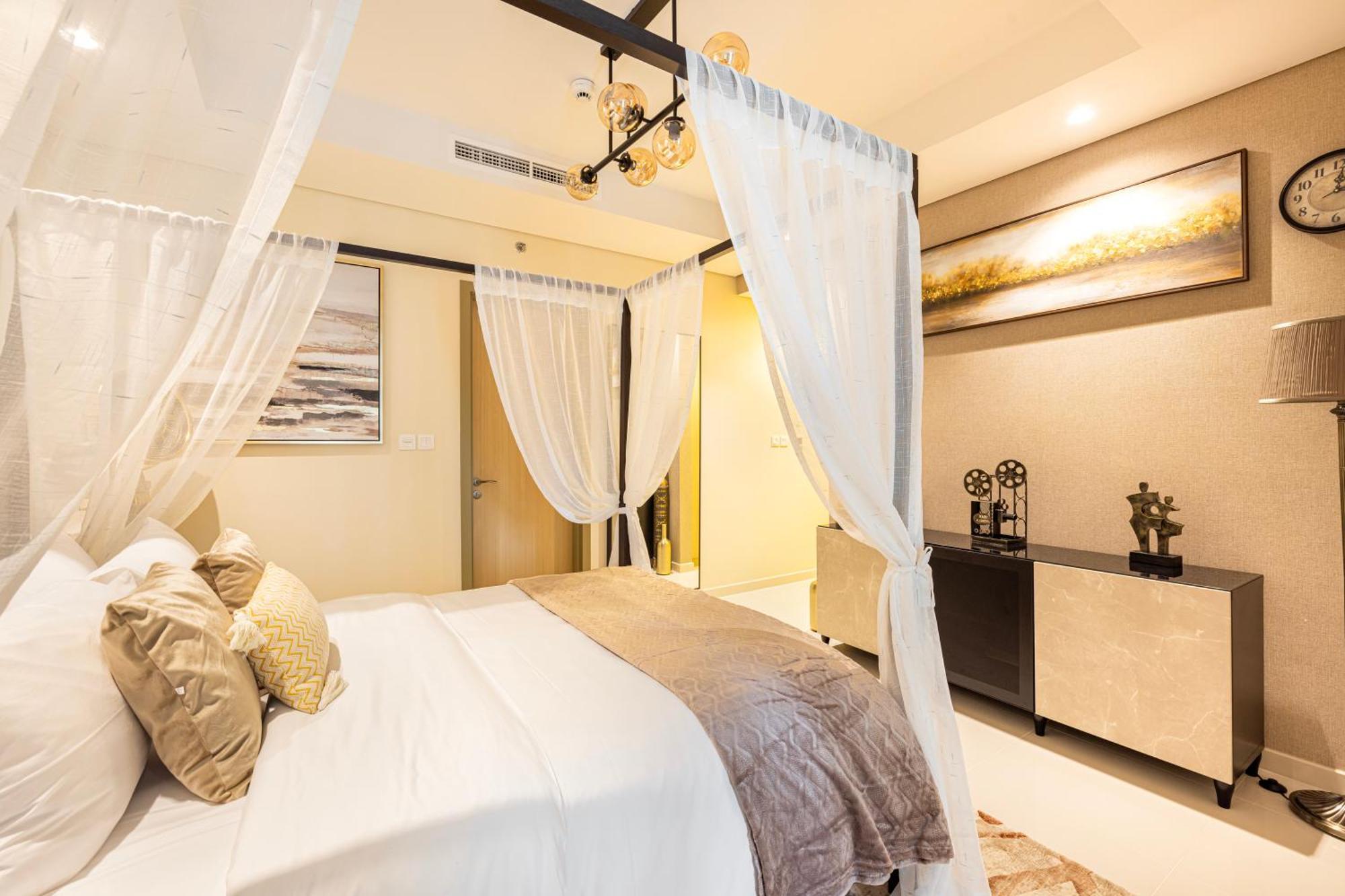 Stylish 2br At Paramount Midtown Dubai