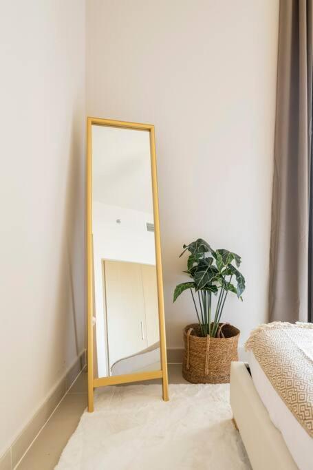Apartment Luxury Harbour Gate 3 Bedroom Apt Dubai