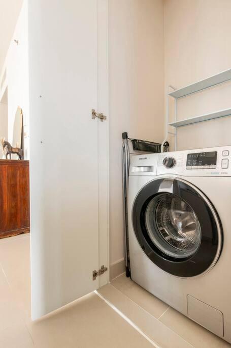 Luxury Harbour Gate 3 Bedroom Apt Apartment Dubai