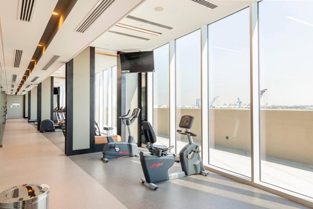 Apartment Luxury Harbour Gate 3 Bedroom Apt Dubai