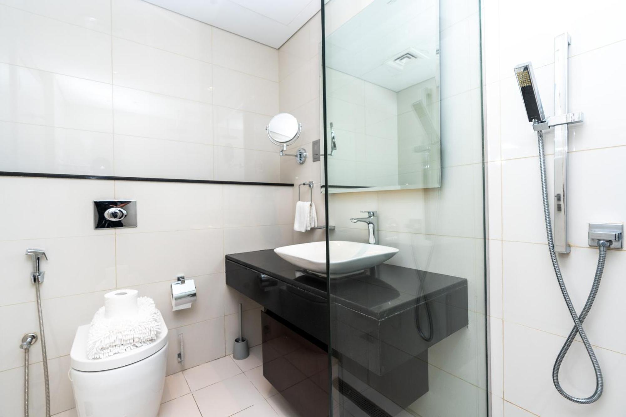 Simply Comfort In Damac Majestine Daire *