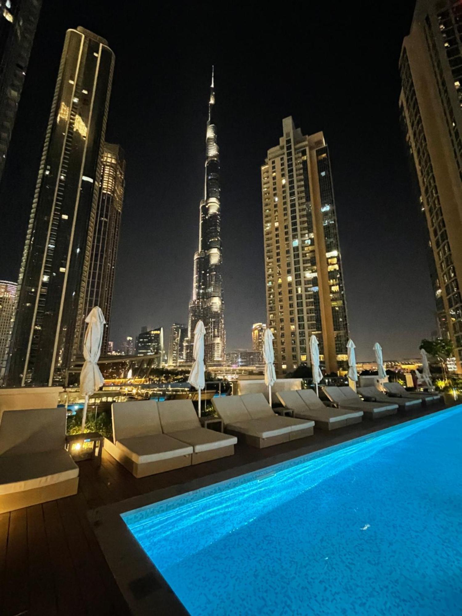 Luxurious & Spacious 2br L Burj & Fountain Views L Walk To Mall L Pool L Gym Apartment Dubai
