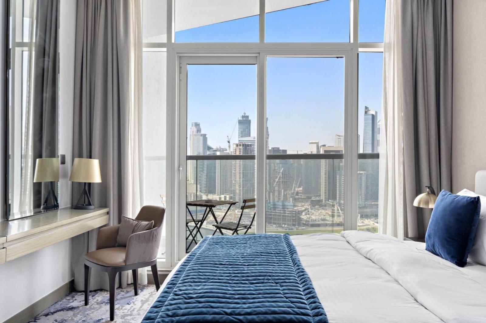Aliving Private With Canal View 2111 Business Bay Apartment Dubai