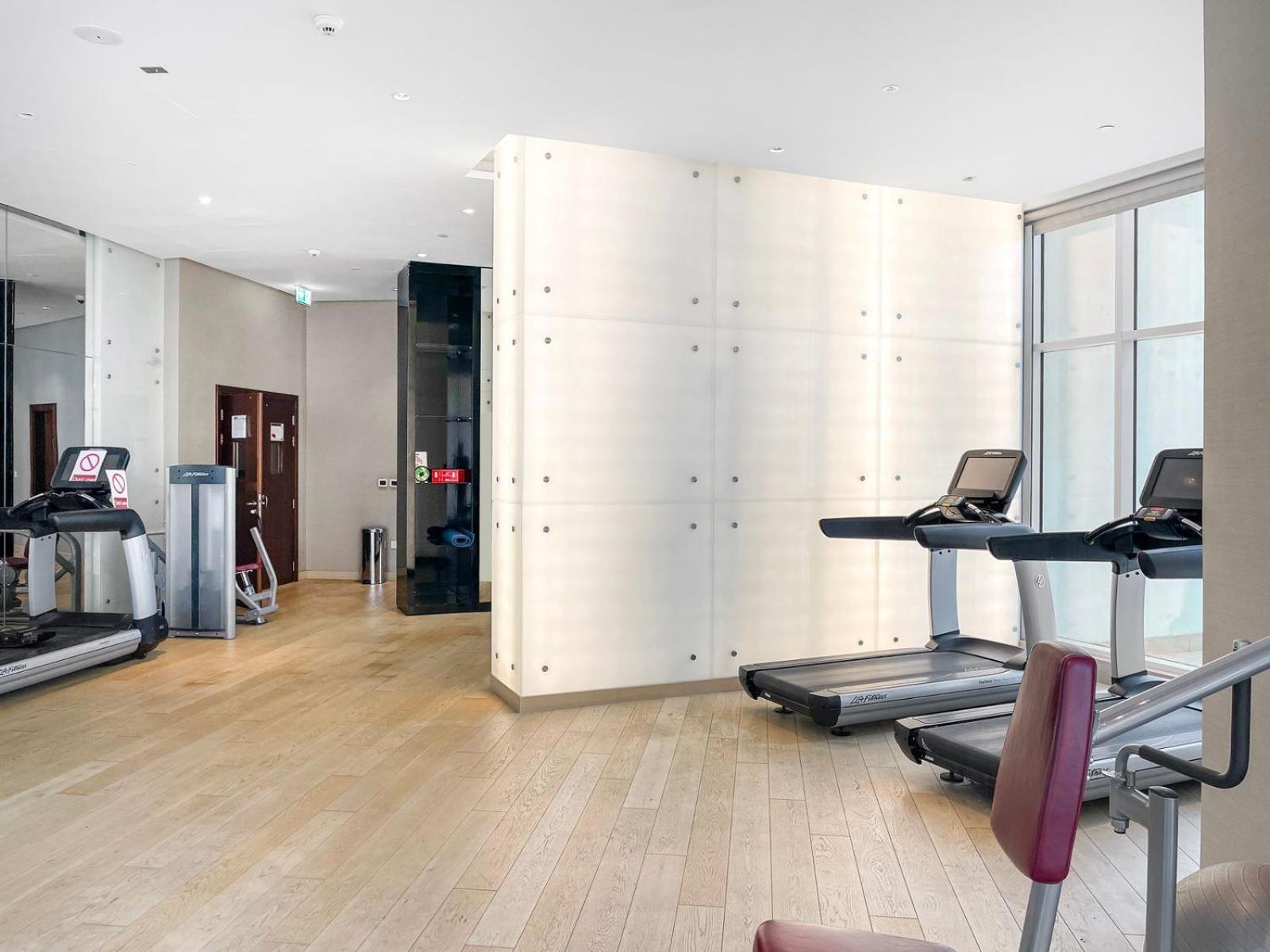 Apartment Aliving Private With Canal View 2111 Business Bay Dubai