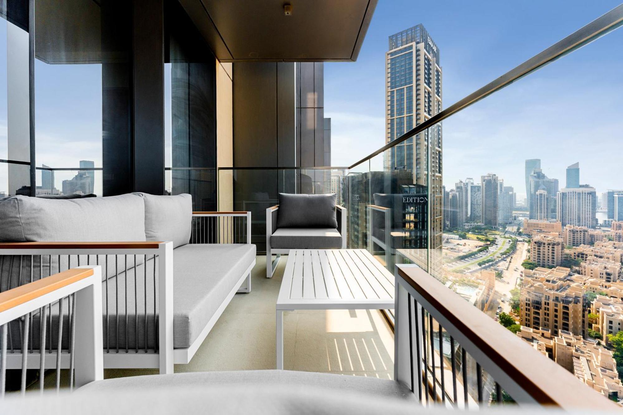 Daire Boulevard Point View *