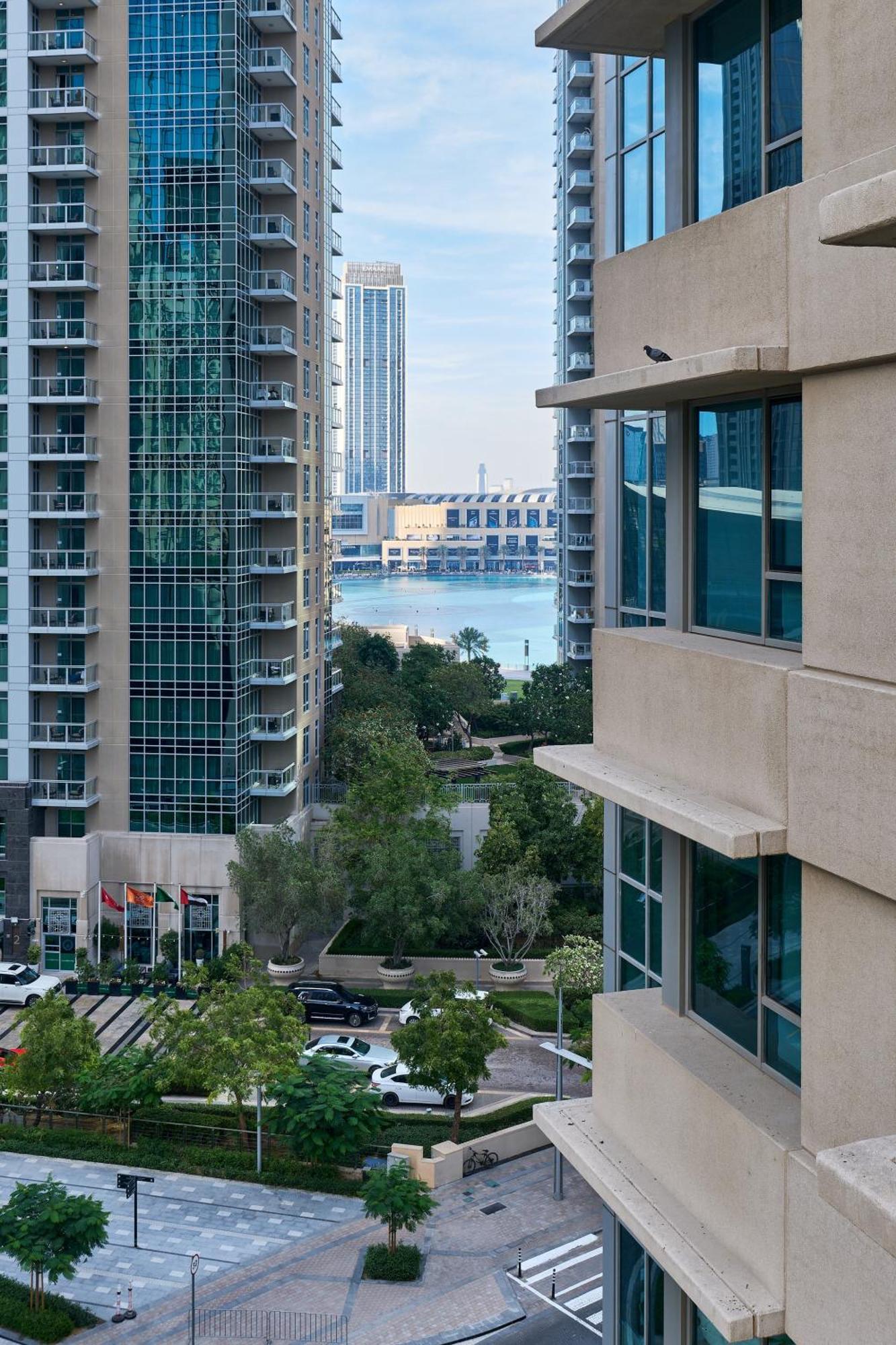 Bella Vista - 29 Boulevard Downtown Burj Khalifa Apartment Dubai