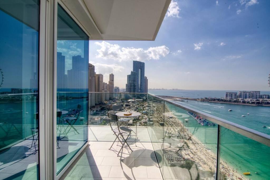 Stunning 2br With Sea And Ain View At Jbr Apartamento *