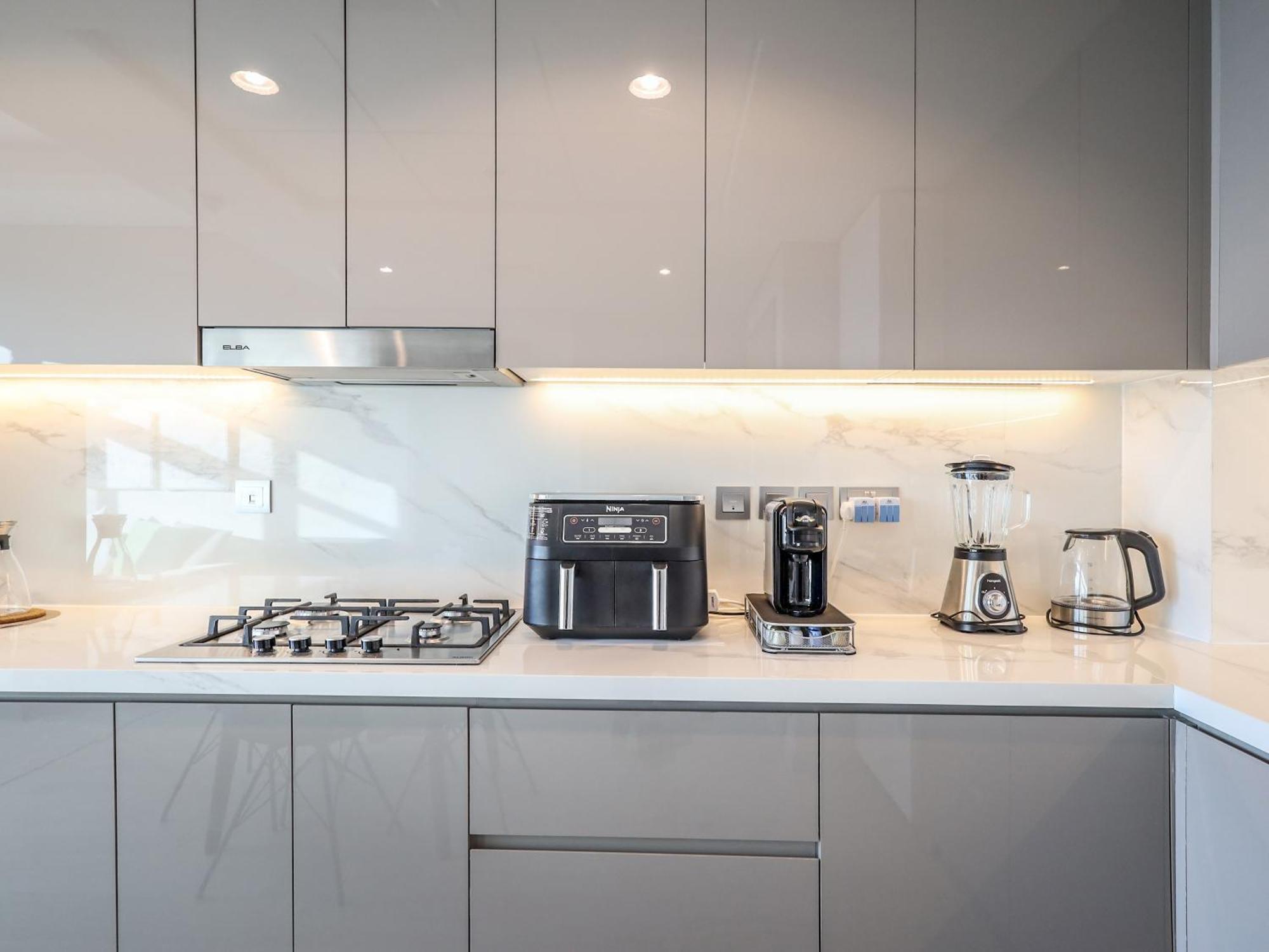 Elite Lux Homes - Skyline Oasis - 1bhk Premium In Al Jaddaf Apartment *