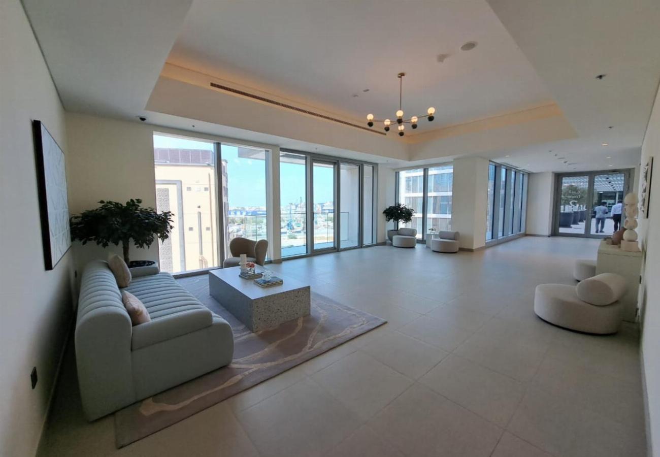 Primestay - Forte 3br Plus Maids Downtown * Dubai