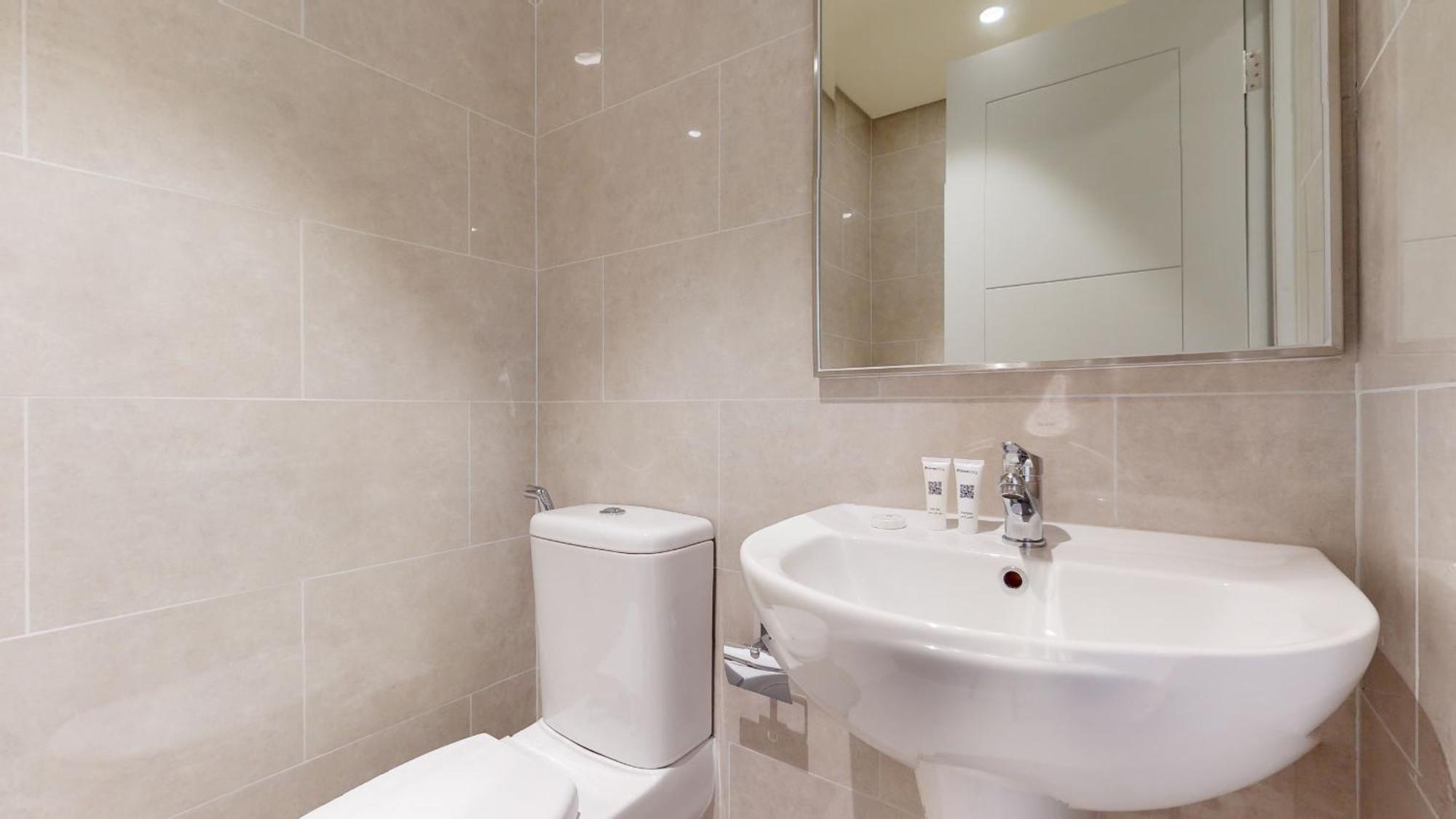 Primestay - Forte 3br Plus Maids Downtown Apartment *
