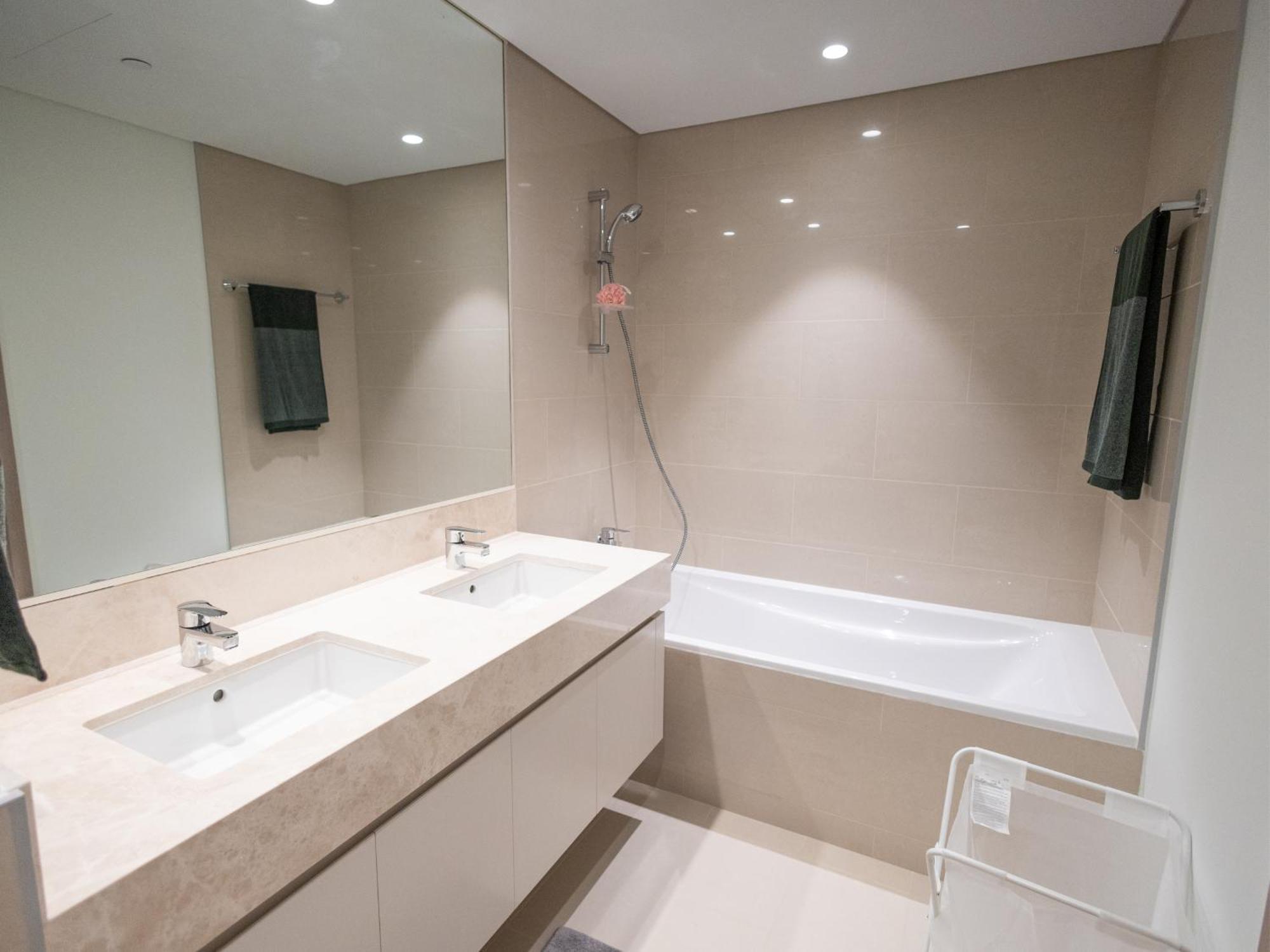 Mh - Act One Act Two - 2bhk - Ref503 Apartment