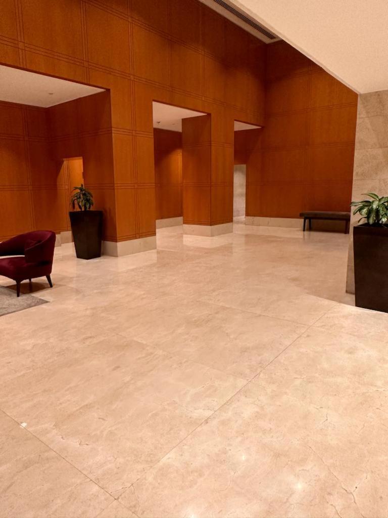 Apartment Modern Luxury 2br At Bd 29 Blvd Dubai
