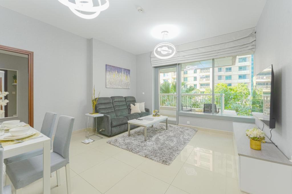 Modern Luxury 2br At Bd 29 Blvd Apartment *