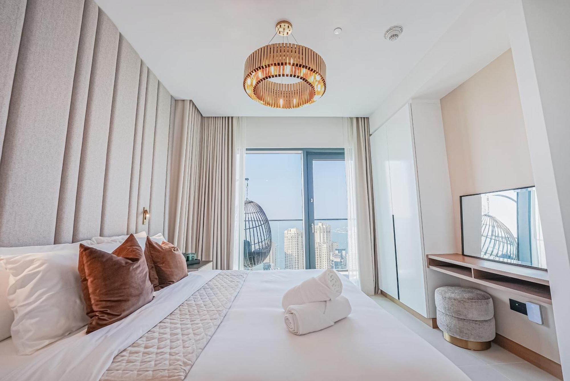 Apartment Modern 2br High Floor Haven In Vida Marina