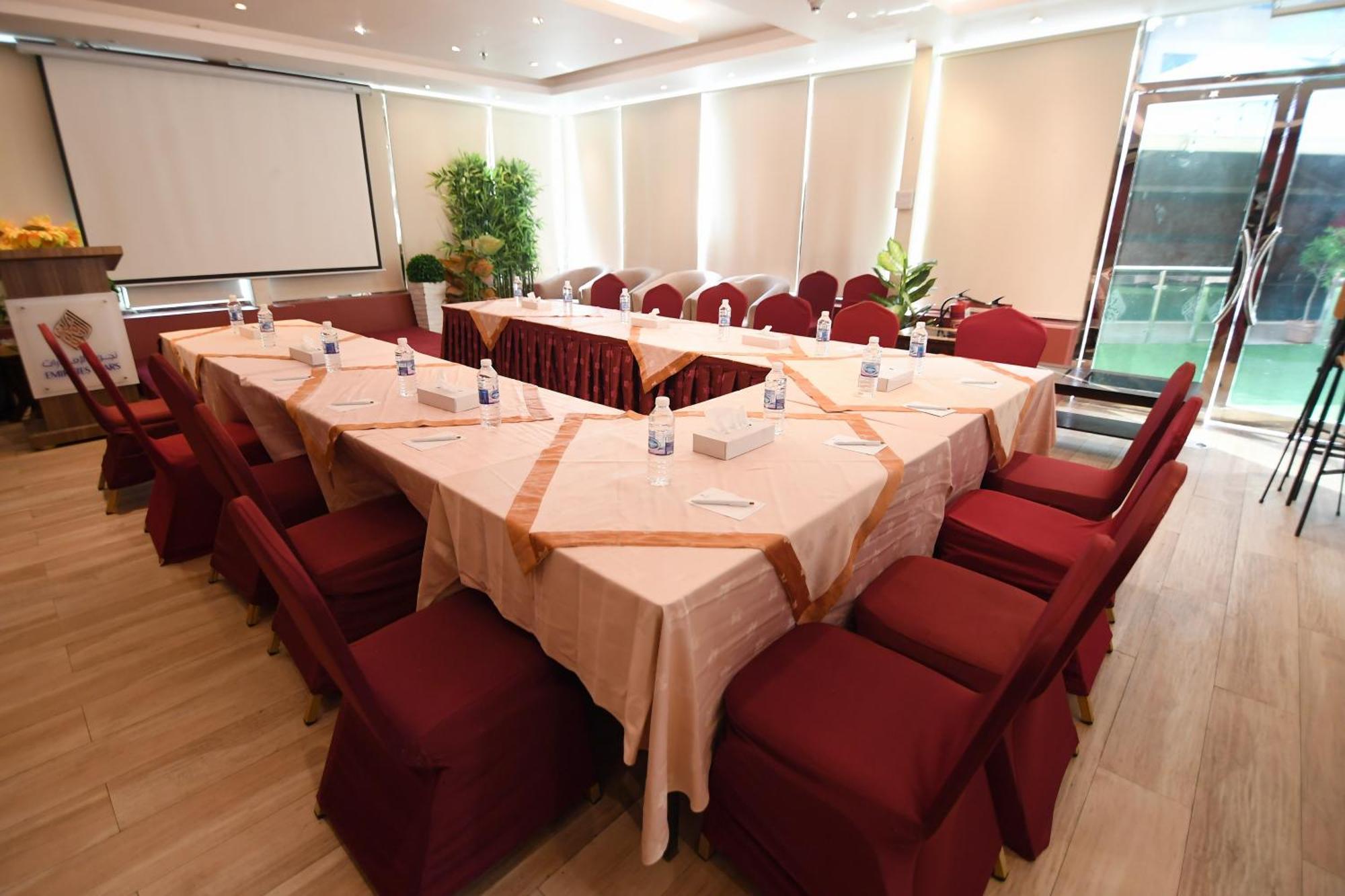 Aparthotel Emirates Stars