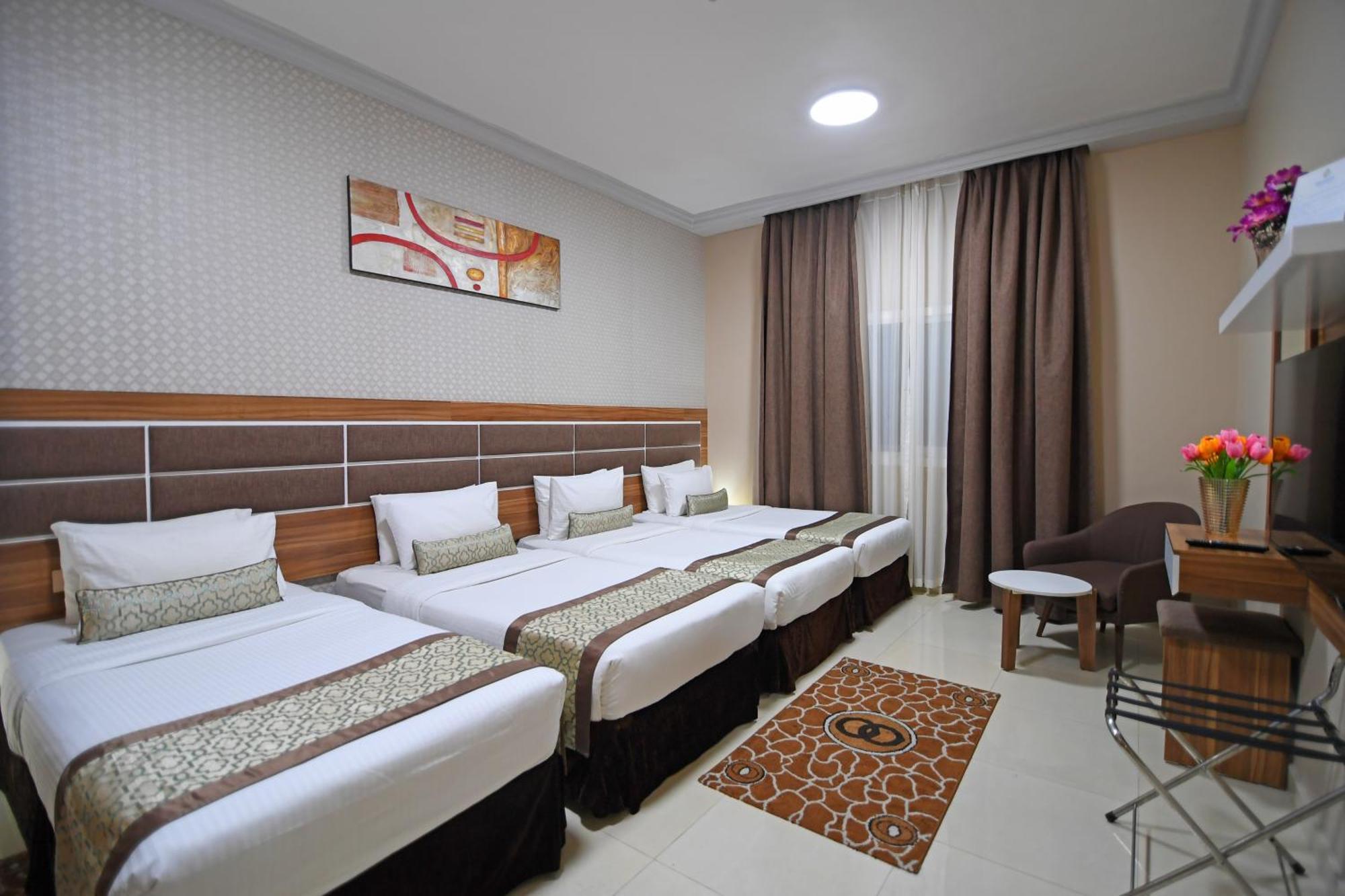 Aparthotel Emirates Stars 4*
