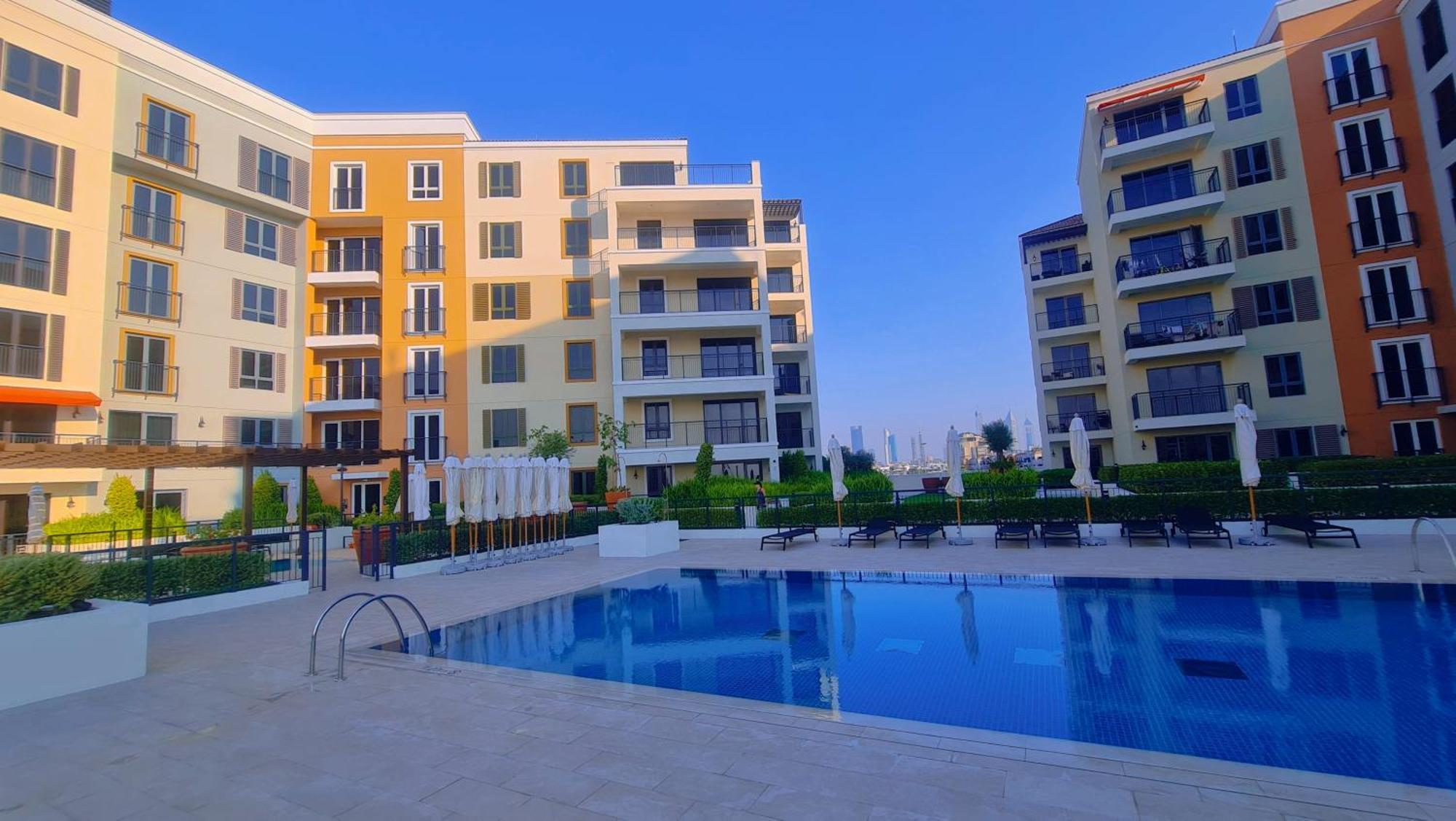 Vievv Property * Dubai
