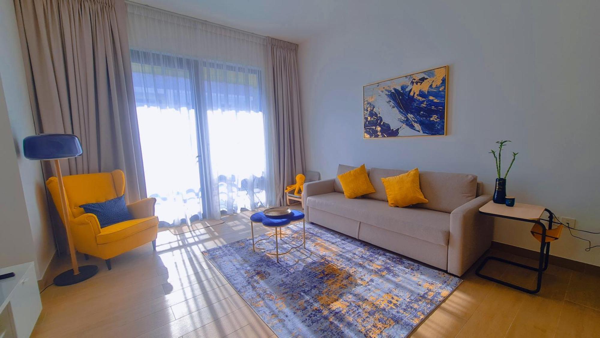 Vievv Property * Dubai