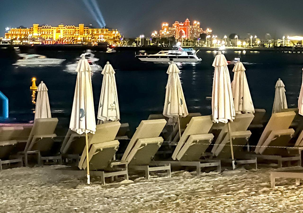 Ramada Hotel, And By Wyndham Jbr Apart Otel