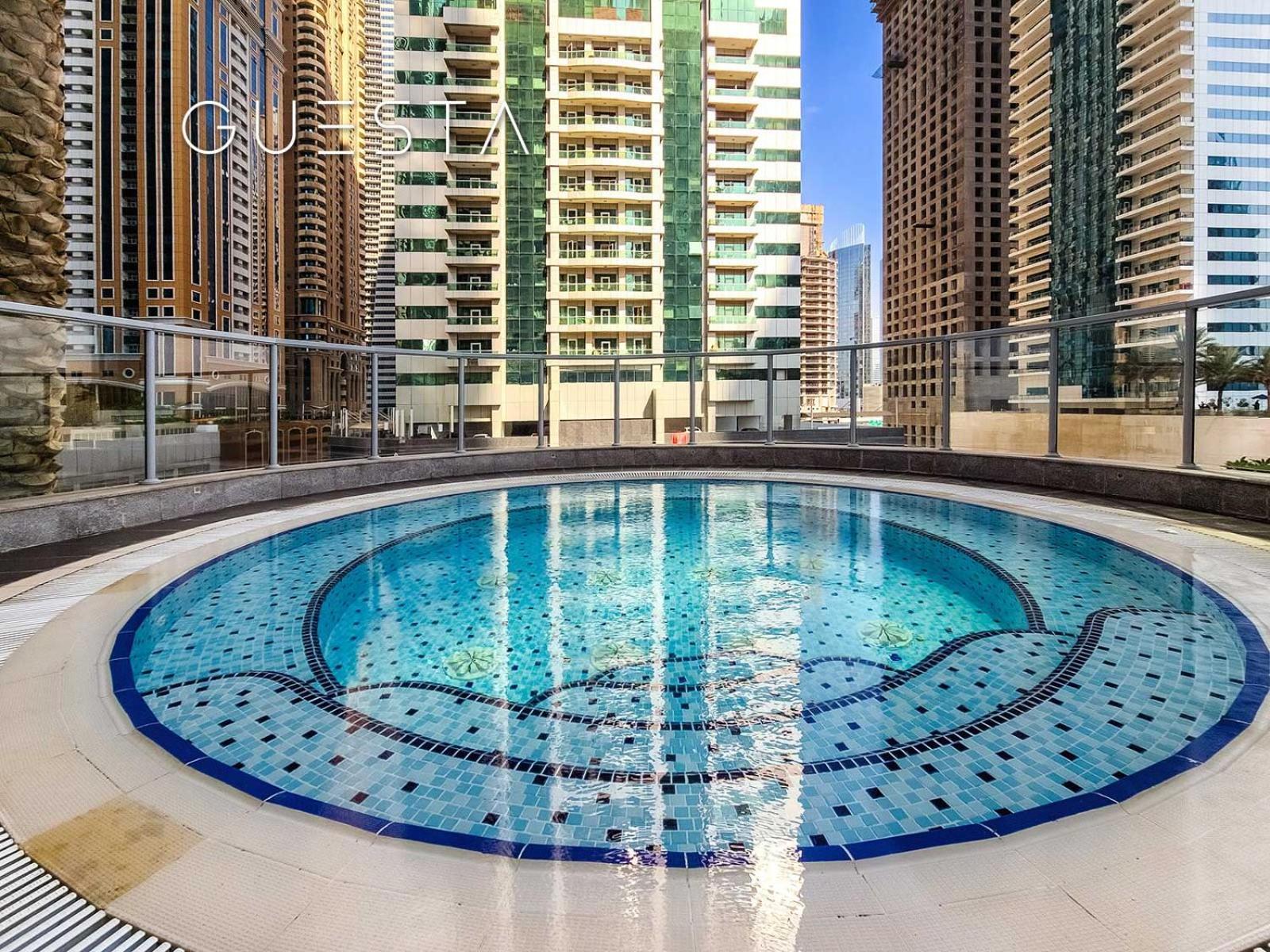 The Torch, Marina Apartment *