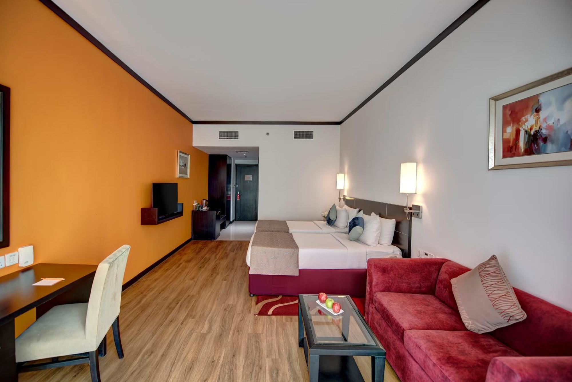 Grandeur Al Barsha Hotel 4*