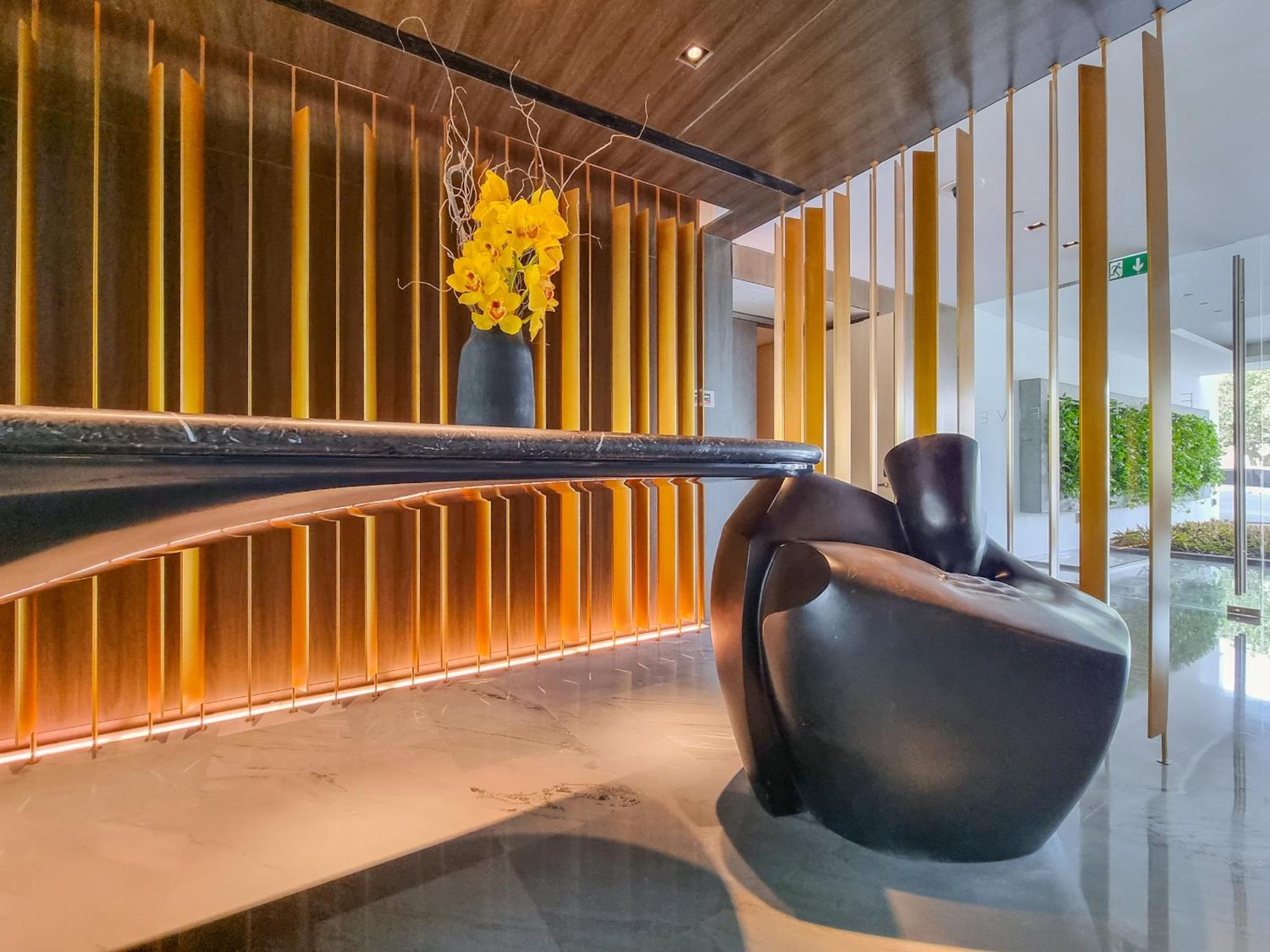 Eden's Homes & - Five Palm Residences Penthouses Apartamento *
