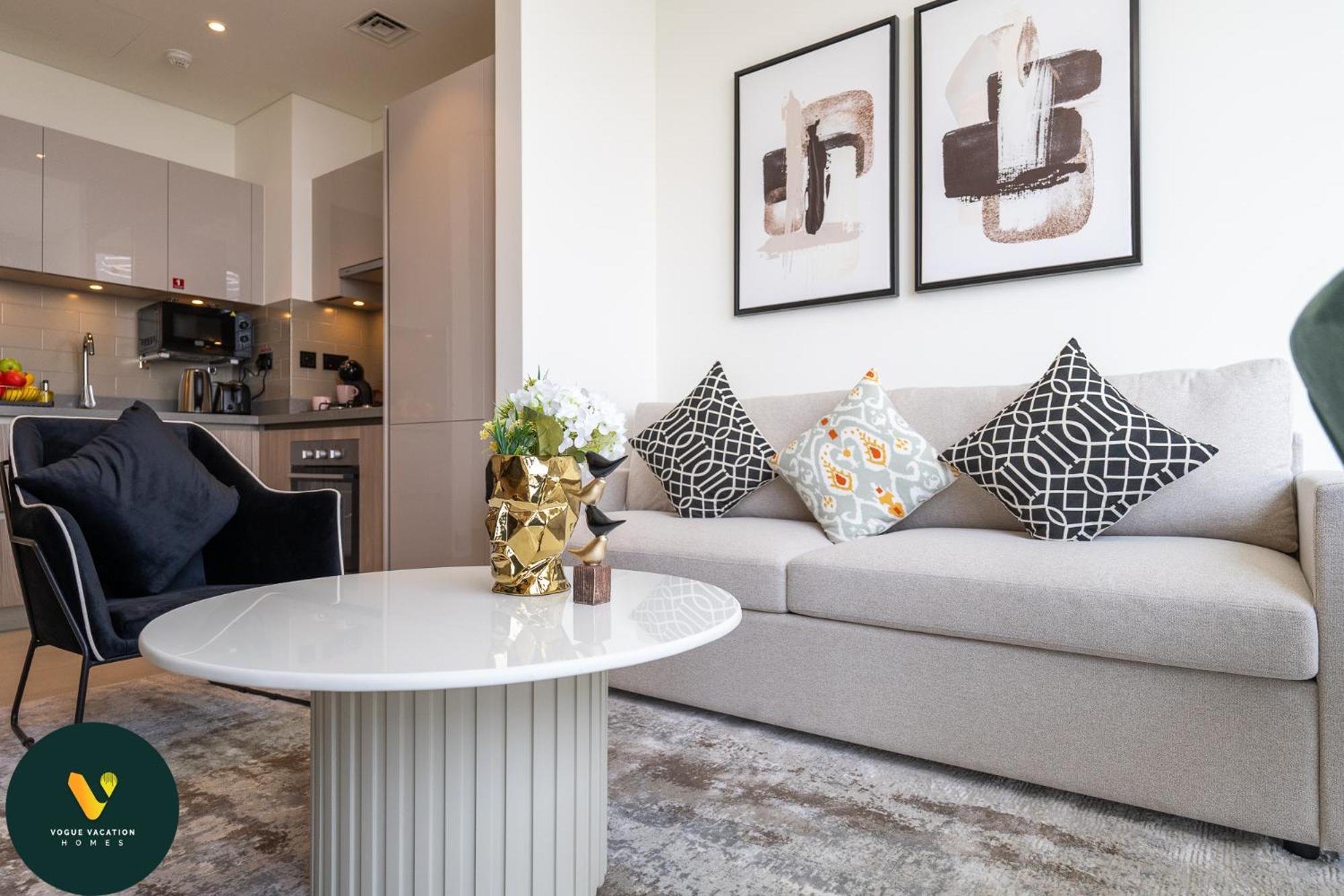 Apartment Vogue Sobha Hartland Lush Oasis Near Downtown Dubai