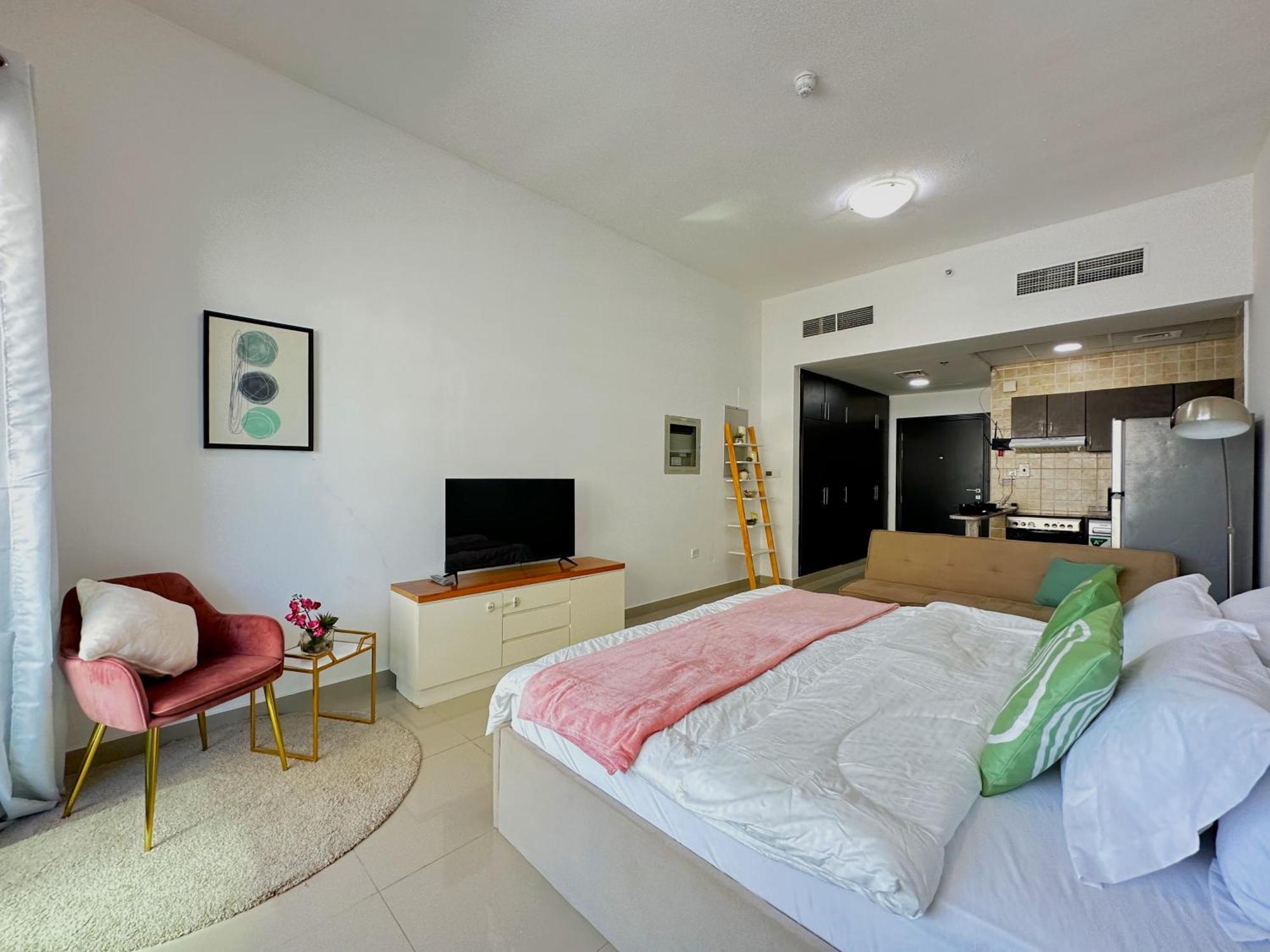 Apartment Cool Near To Metro & In Marina *
