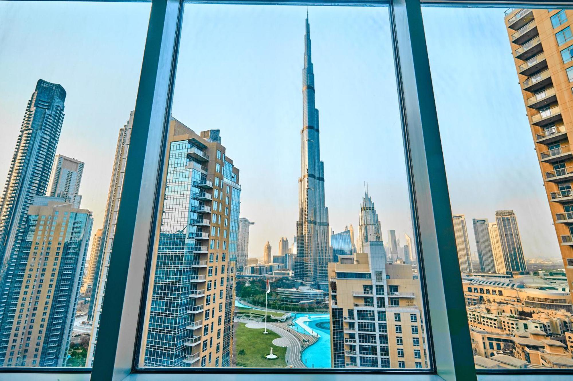 Burj Residences: Luxury With Burj Khalifa & Fountain Views Apartment Dubai